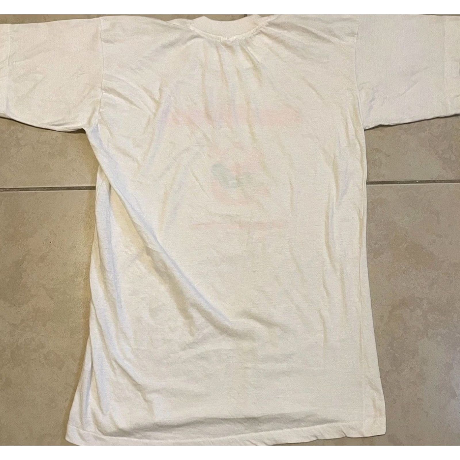 Vintage VINTAGE Bahamas Sun Divers Faded Shirt M White Surf Skater Grunge 80s 90s USA Ocean Pacific TC Ocean Vintage Mens T-Shirt Size US M / EU 48-50 / 2 - 5 Thumbnail