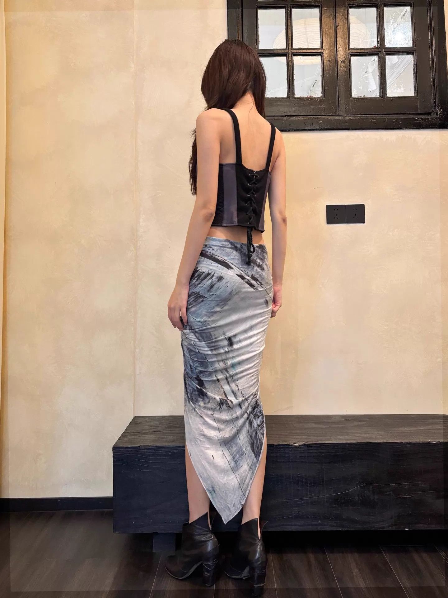 Helmut Lang Helmut Lang Vintage Printed Knot Irregular Skirt S Size 26" / US 2 / IT 38 - 4 Thumbnail