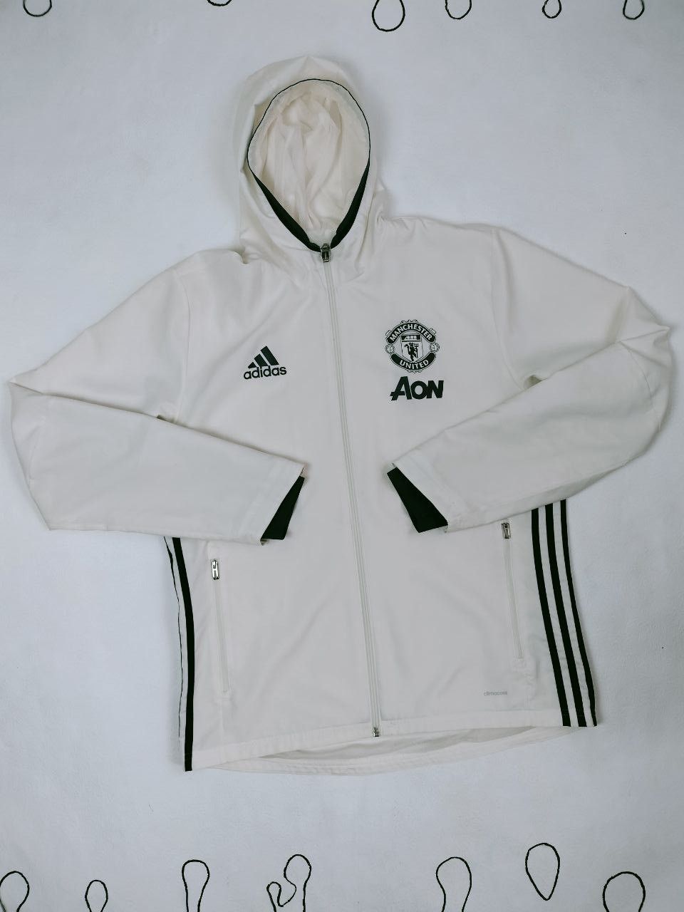Adidas Adidas Manchester United Size US M / EU 48-50 / 2 - 1 Thumbnail