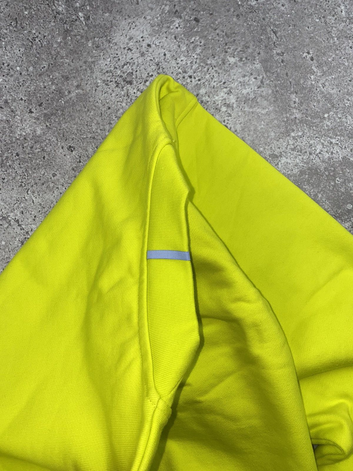 Alexander McQueen × Vintage Alexander McQueen MCQ Cropped reflective Sweatshirt Very rar Size M / US 6-8 / IT 42-44 - 7 Thumbnail