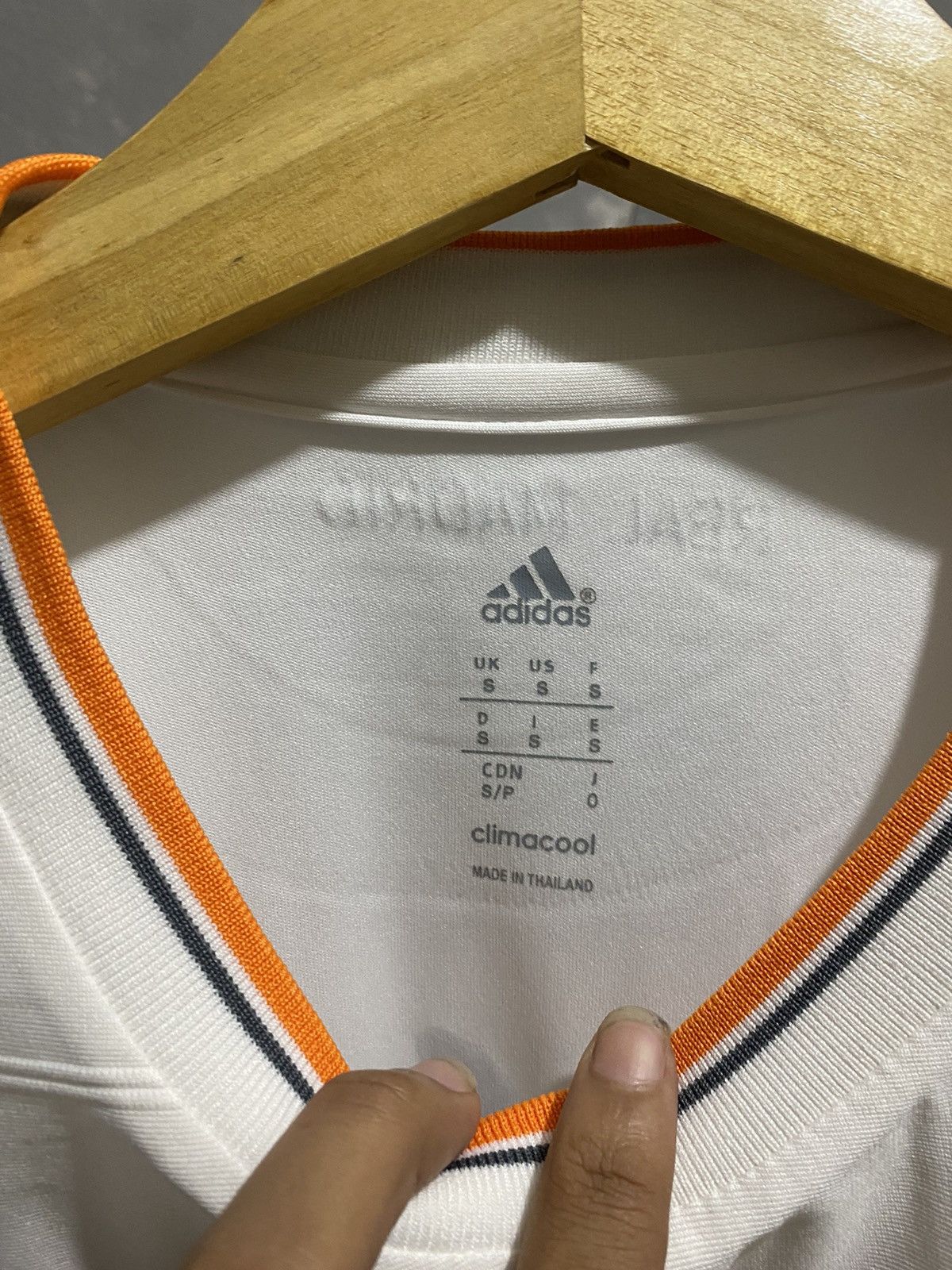 Adidas Jersey Real Madrid Home 13/14 Size US M / EU 48-50 / 2 - 5 Thumbnail