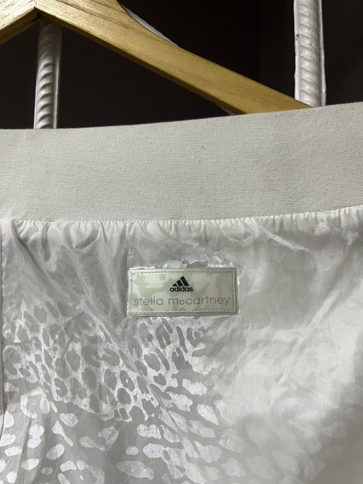 Adidas × Stella McCartney Vintage Leopard Print Adidas Stella McCartney Nylon Pants Size 30" / US 8 / IT 44 - 6 Thumbnail