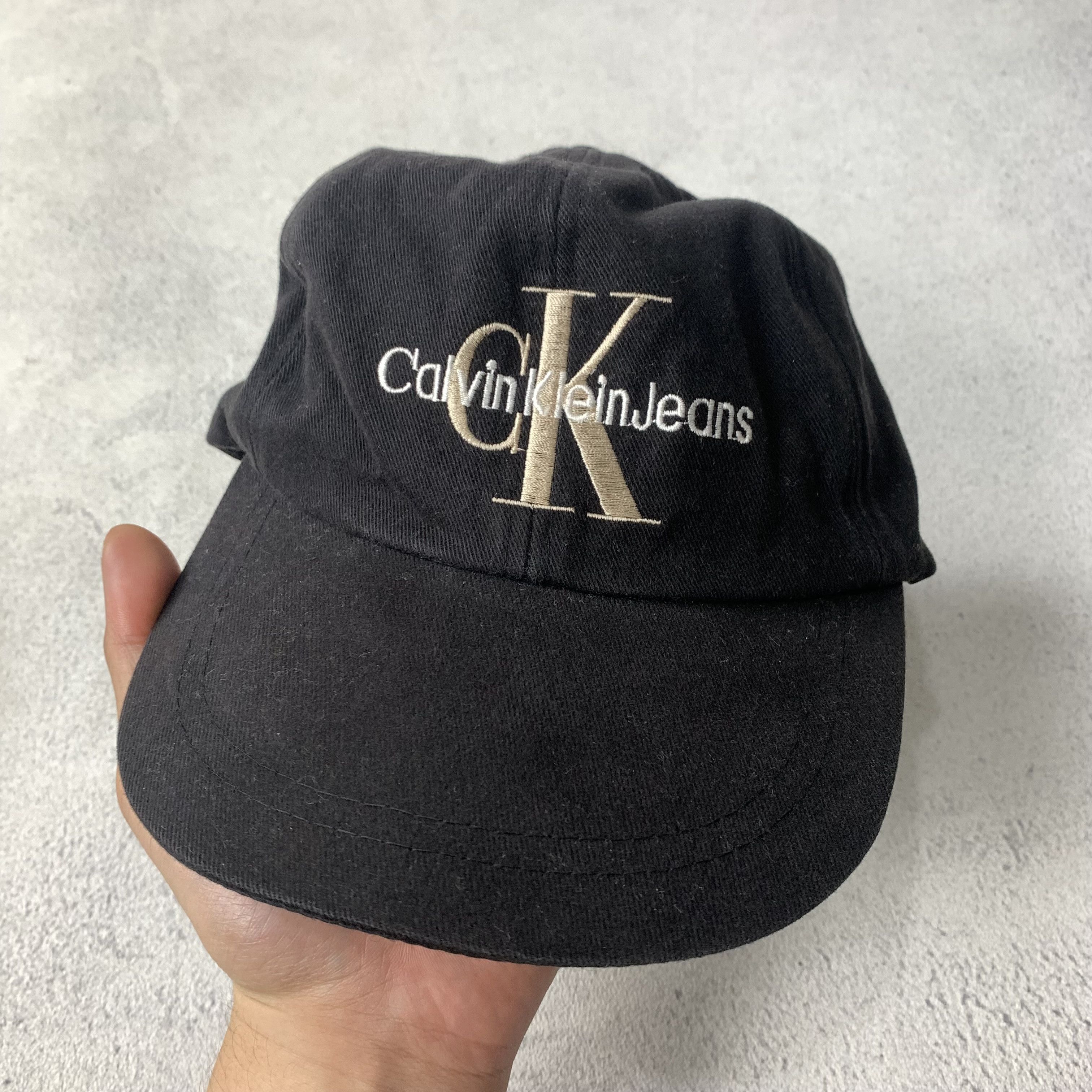 Calvin Klein Calvin Klein Jeans Cap Hat Size ONE SIZE - 2 Thumbnail