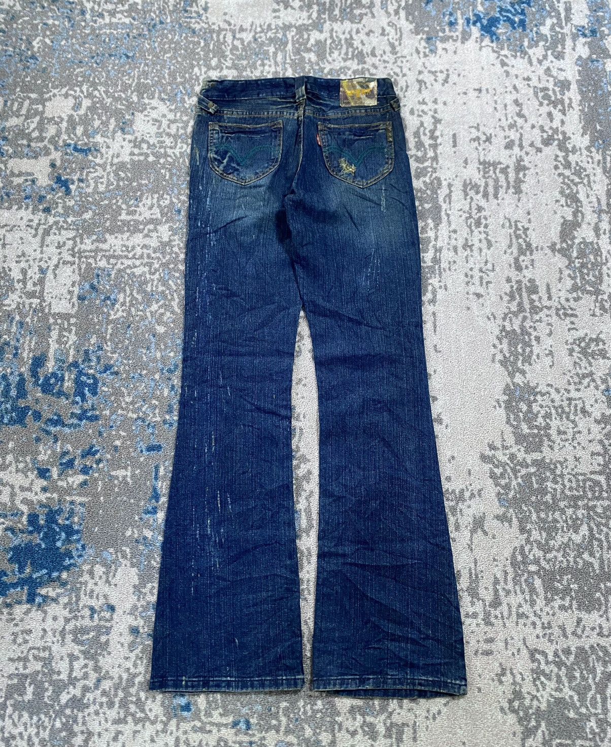 Levi's Levis 518 Superlow Boot Cut Distressed Jeans Size US 29 - 2 Thumbnail