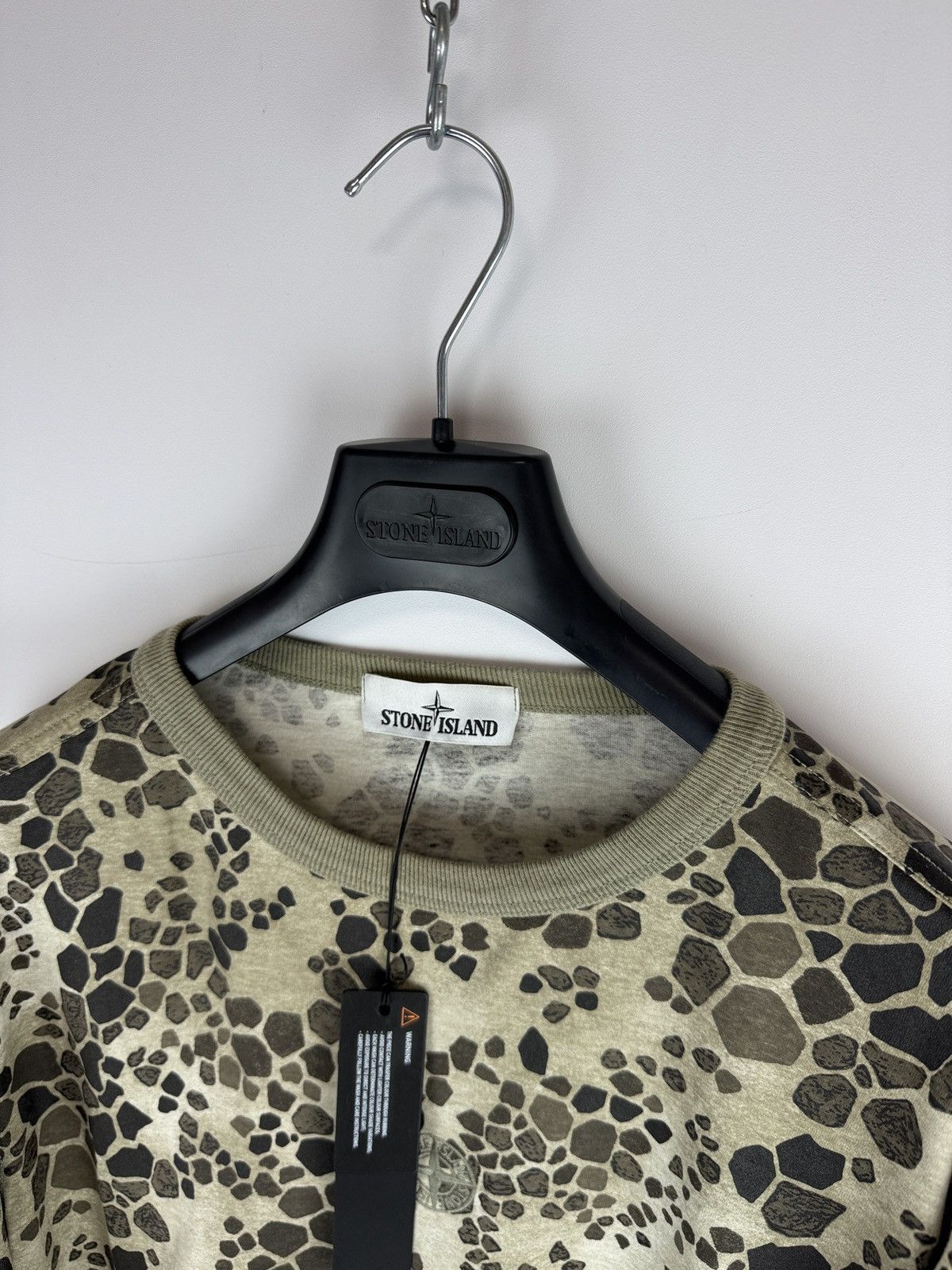 Stone Island Stone Island Alligator Camo longsleeve crewneck new with tag Size US L / EU 52-54 / 3 - 4 Thumbnail