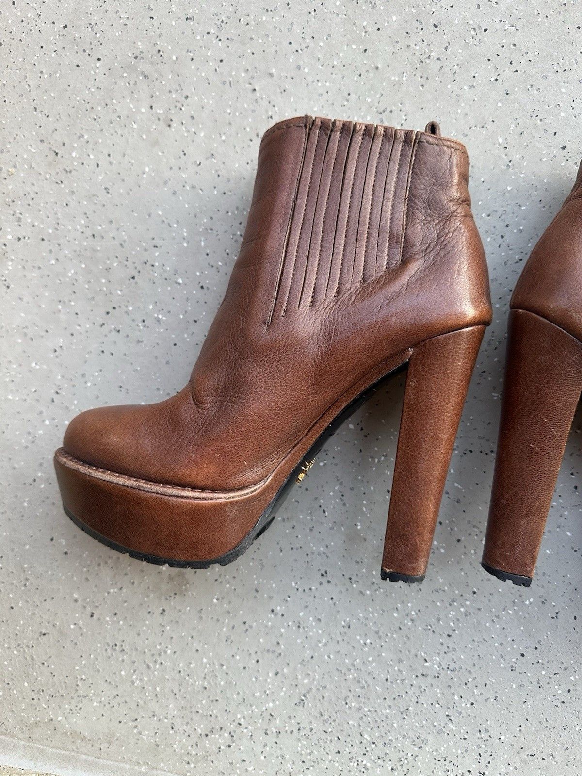 Prada DDP Prada Womens Brown Leather Platform Heel Boots Size 38,5 Size US 8.5 / IT 38.5 - 8 Thumbnail
