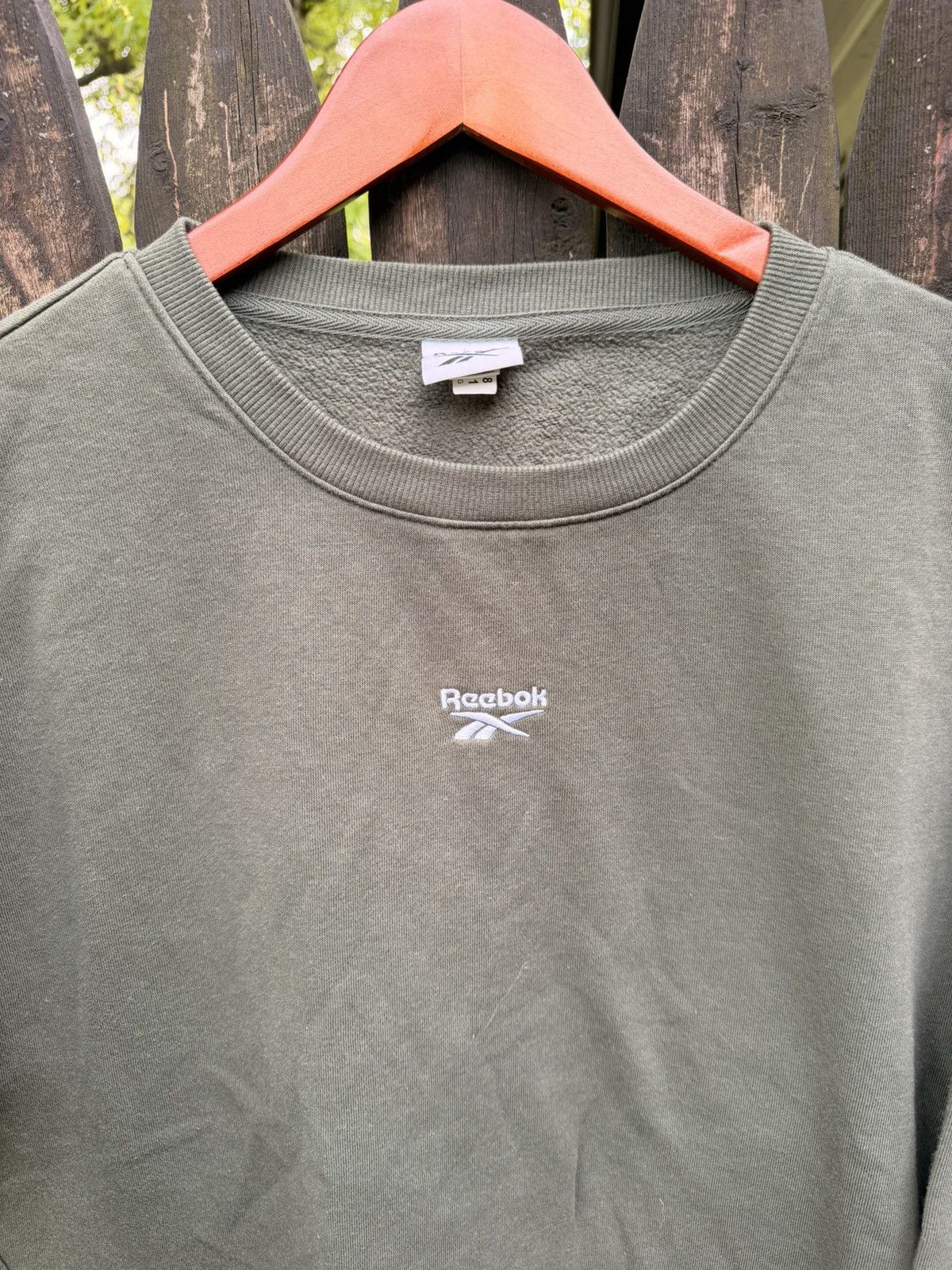 Reebok VTG 90s Reebok Crewneck Size Large Size L / US 10 / IT 46 - 2 Thumbnail