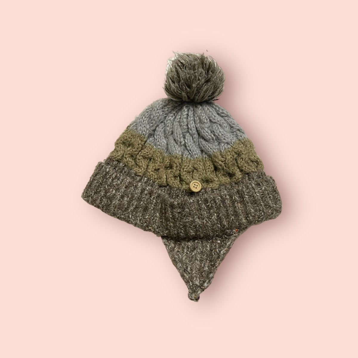 Other VINTAGE JAPAN CABLE KNITTED BEANIE VIVIENNE STYLE DESIGN Size ONE SIZE - 1 Thumbnail