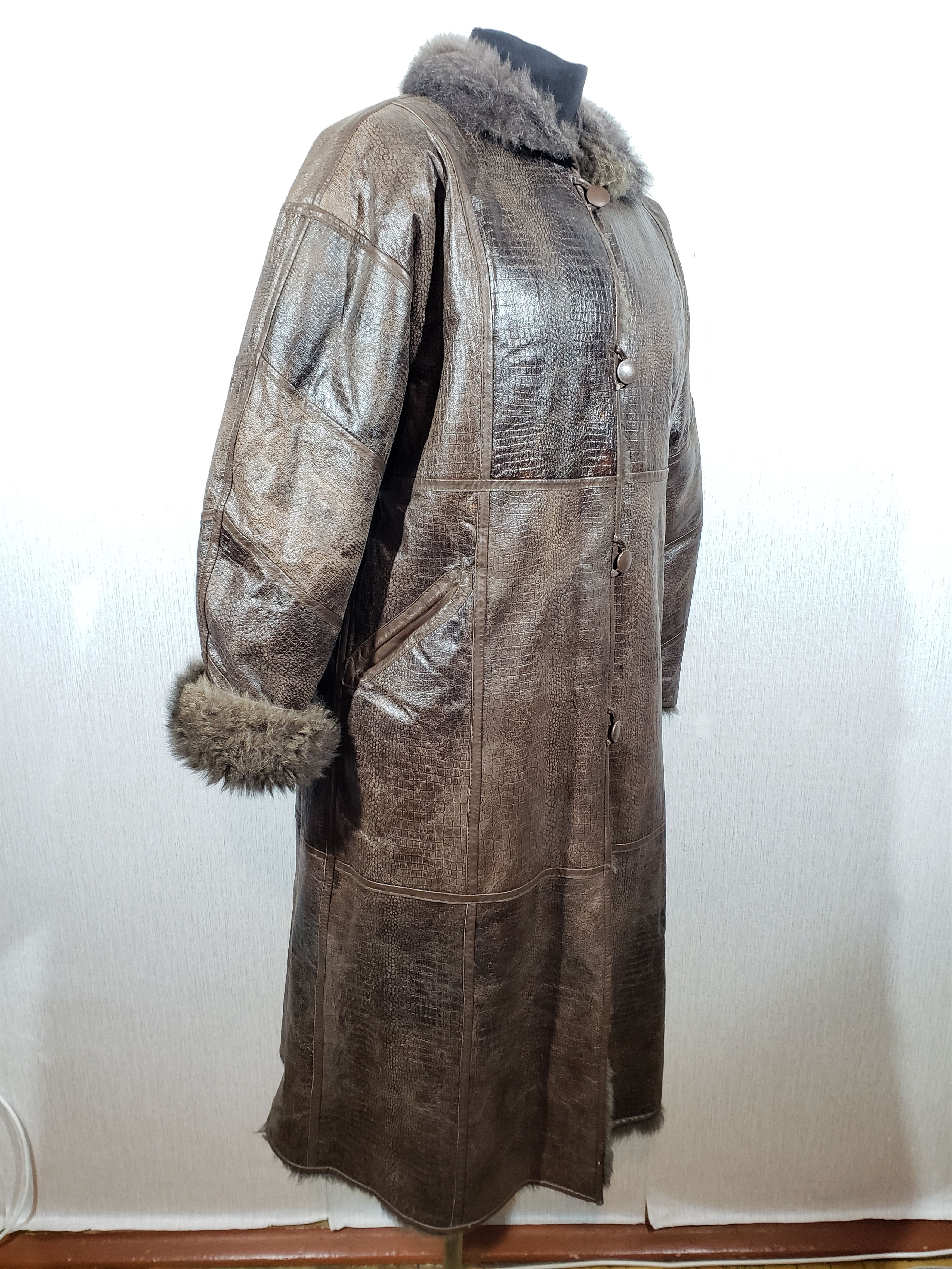 Other Stylish brown sheepskin coat. Size XL / US 12-14 / IT 48-50 - 2 Thumbnail