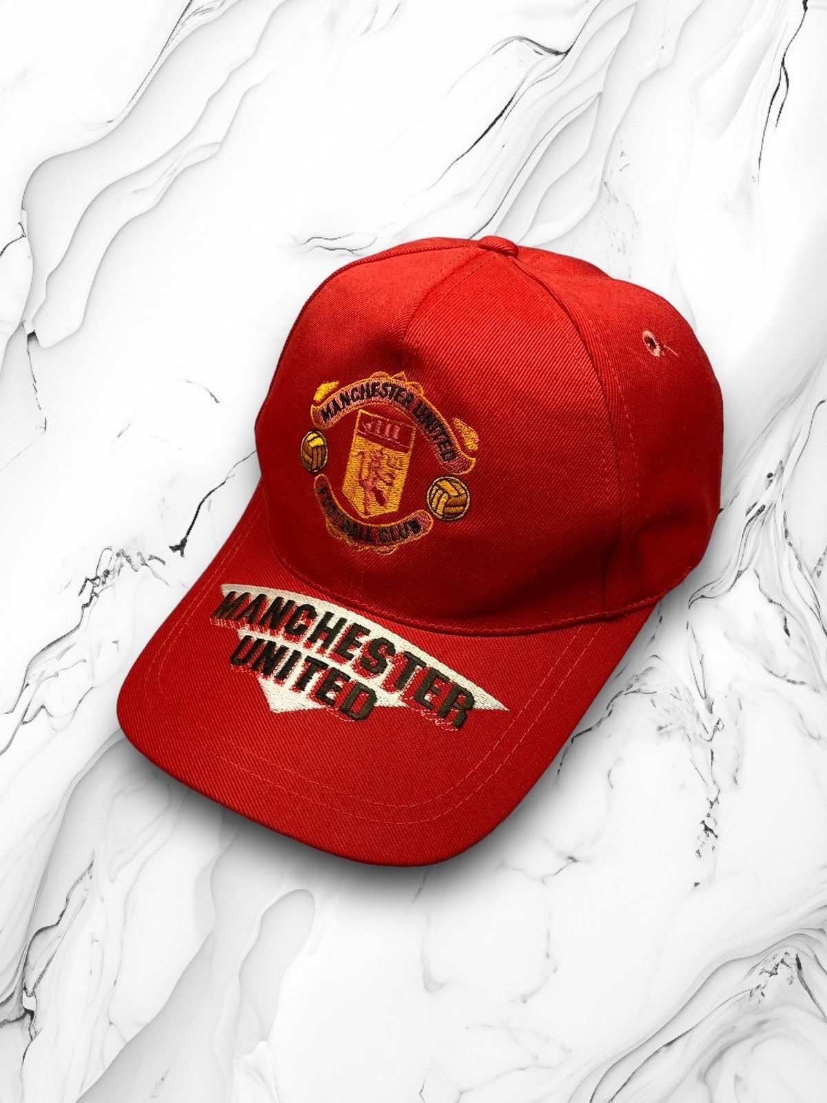 Vintage Vintage 90s Manchester United Soccer Jersey Cap Hats Size ONE SIZE - 1 Thumbnail