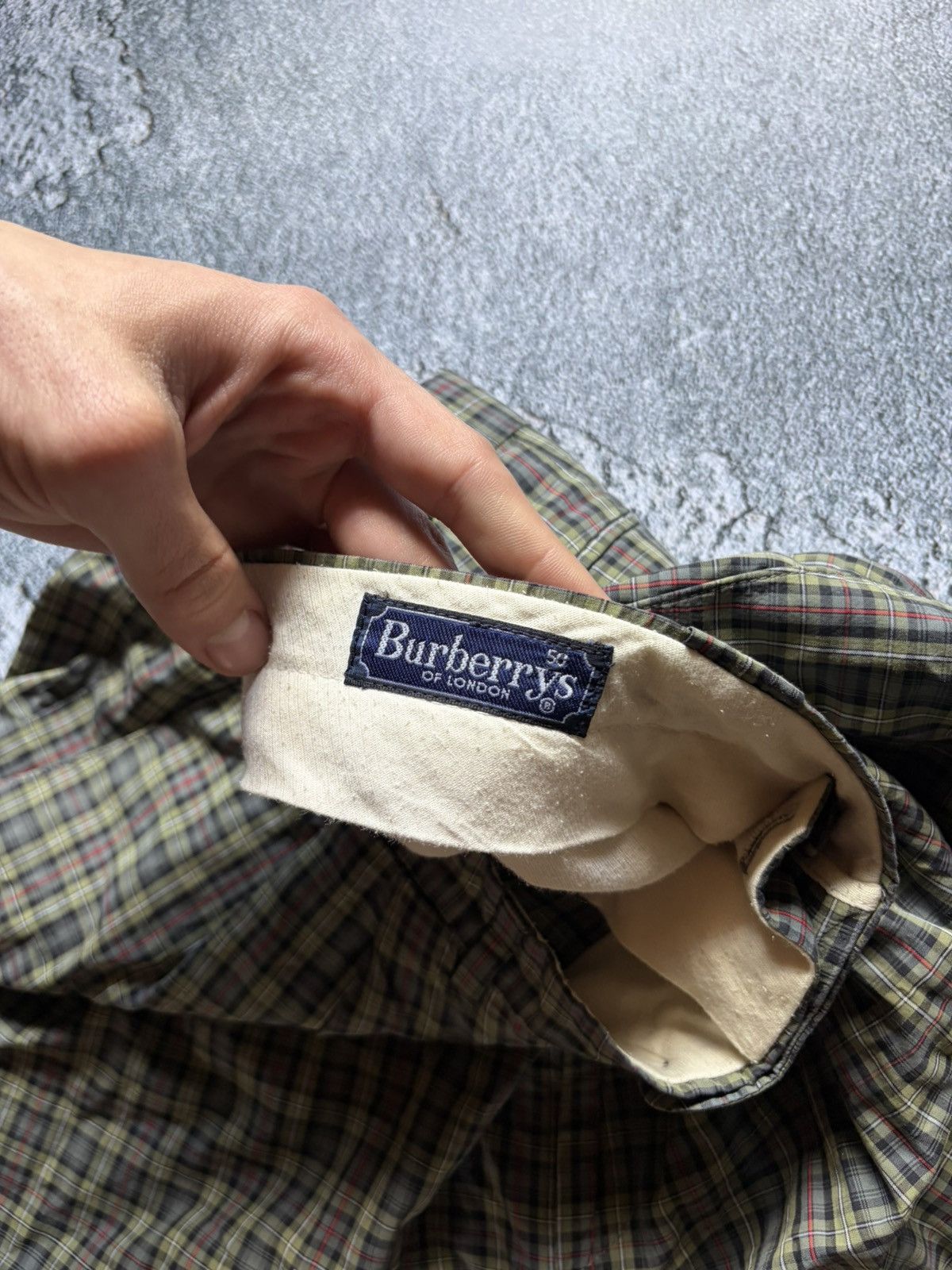 Burberry Vintage Burberry’s Checkered Shorts Size US 34 / EU 50 - 5 Thumbnail
