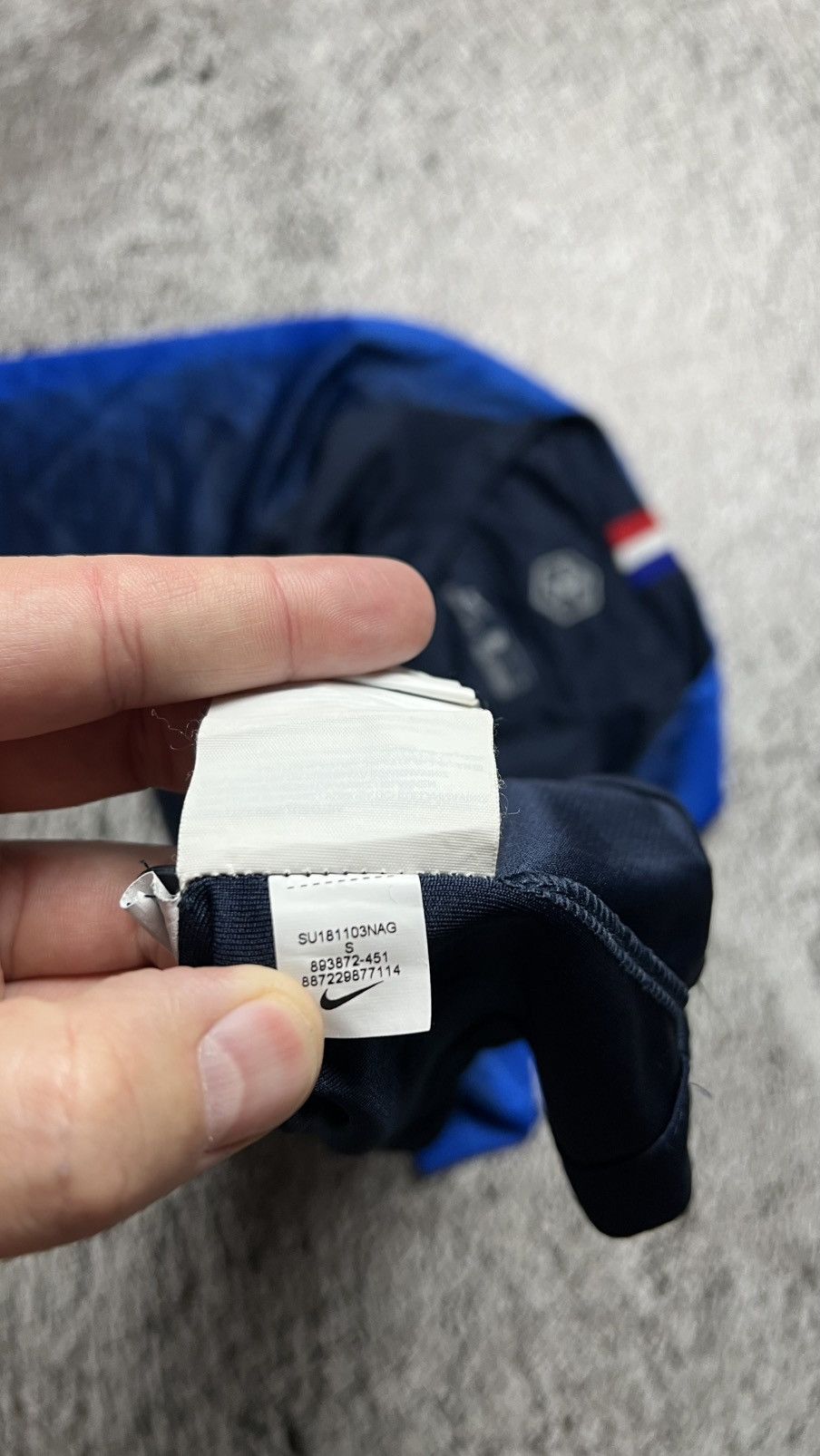 Nike Nike 2018 France national football team soccer jersey Size US S / EU 44-46 / 1 - 7 Thumbnail
