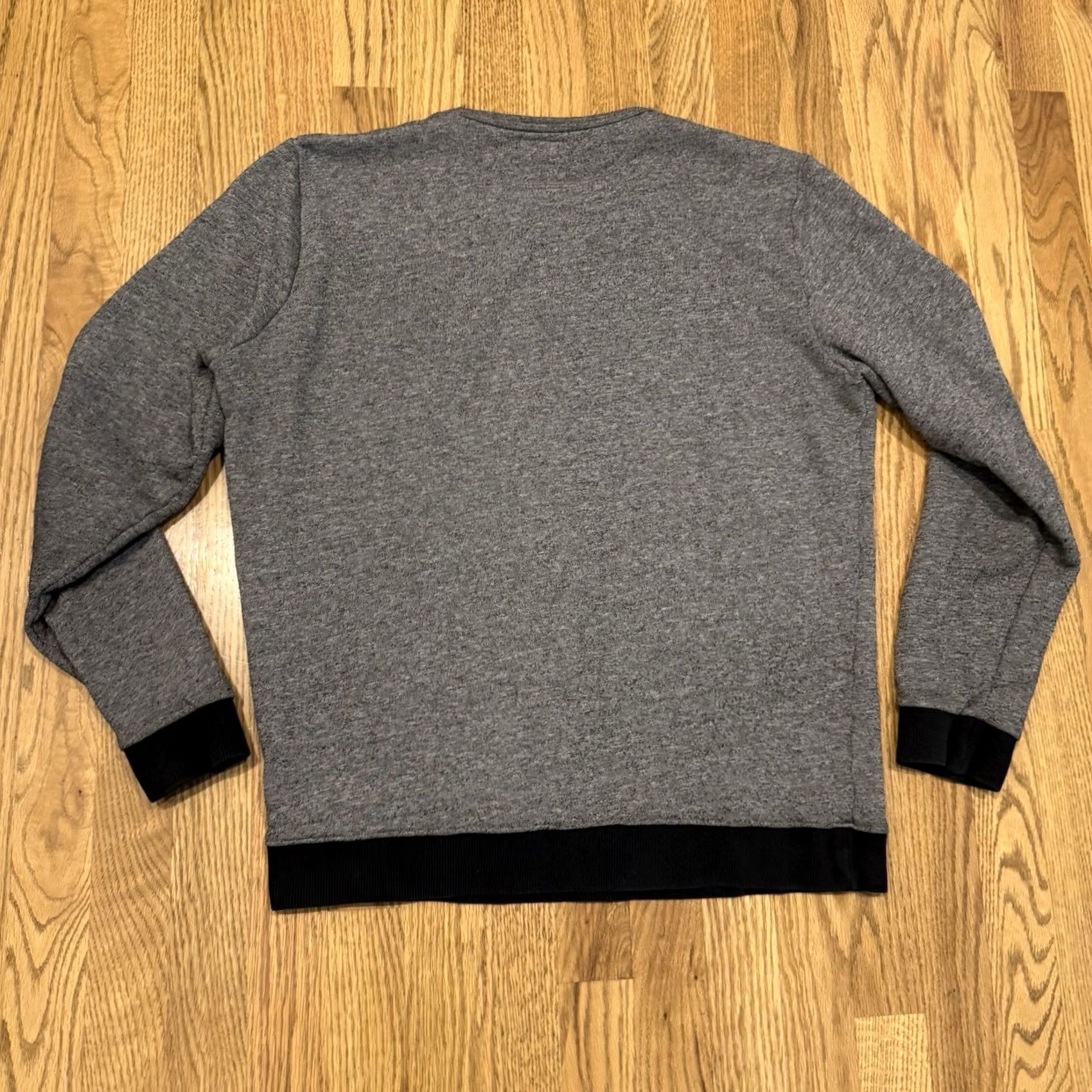 Marine Layer Marine Layer Crewneck Sweatshirt Men’s M Two Tone Grey Black V Stitch Cotton Fleece Pullover Shirt All Seasons Winter Fall Spring Mens Size US M / EU 48-50 / 2 - 2 Thumbnail