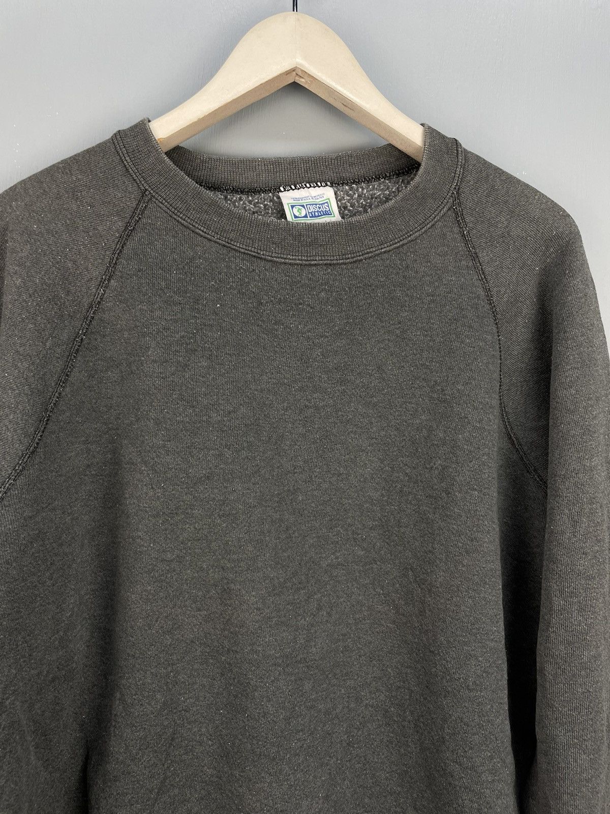 Vintage Vintage 90s Discus Athletic plain sweatshirt Size US M / EU 48-50 / 2 - 3 Thumbnail