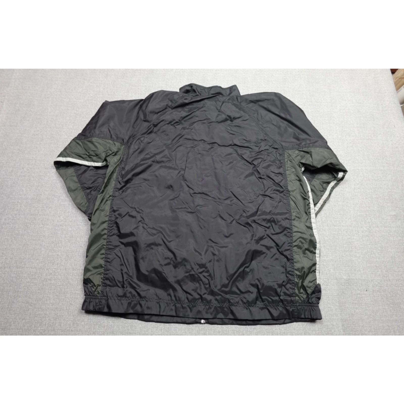 Nike VINTAGE Nike Windbreaker Jacket Mens XL Black Swoosh Swishy Lightweight Track Size US XL / EU 56 / 4 - 5 Thumbnail