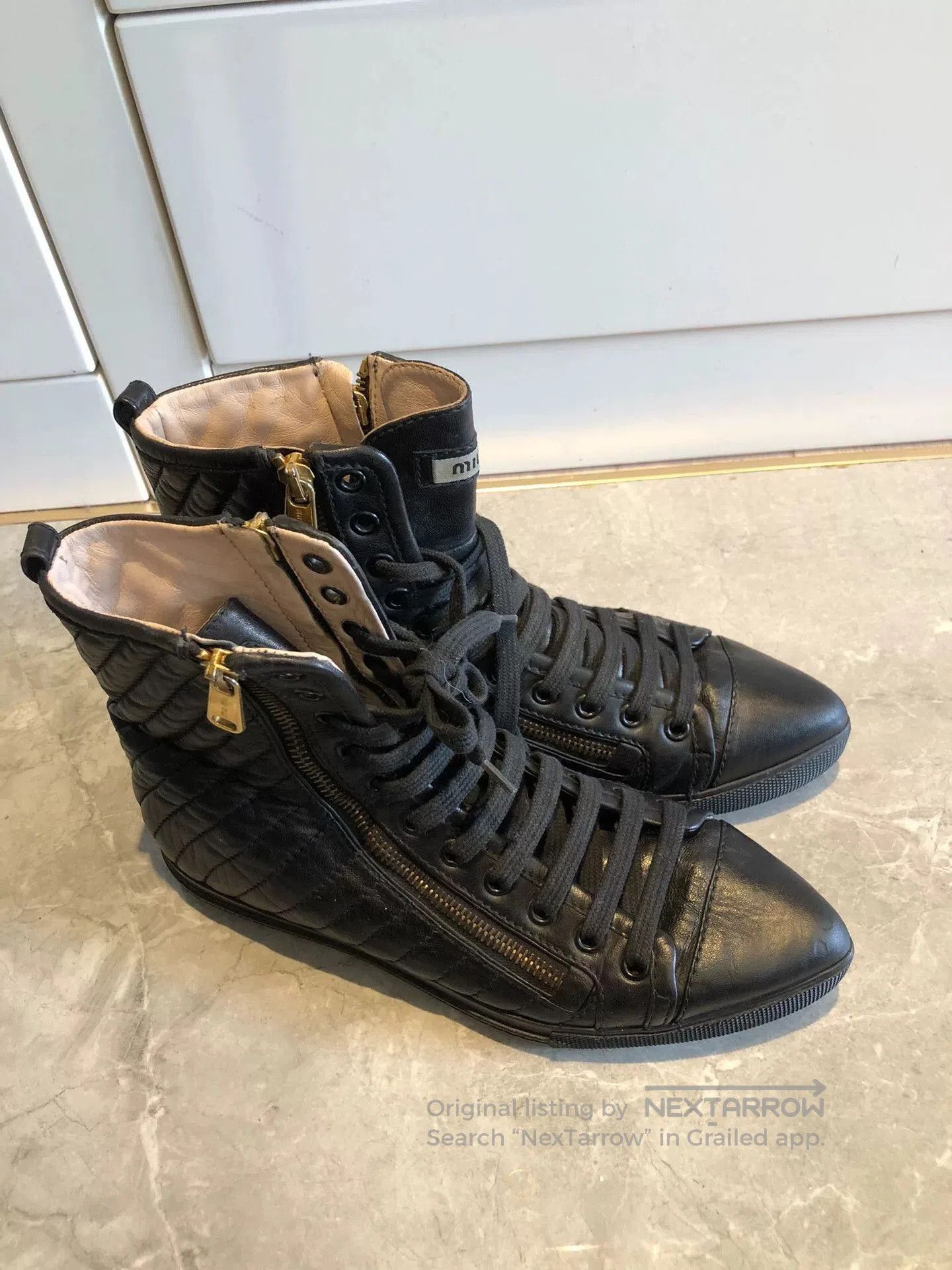 Miu Miu Miu Miu Pointed Toe Lambskin Ankle Boots. Size US 4 / IT 34 - 1 Thumbnail