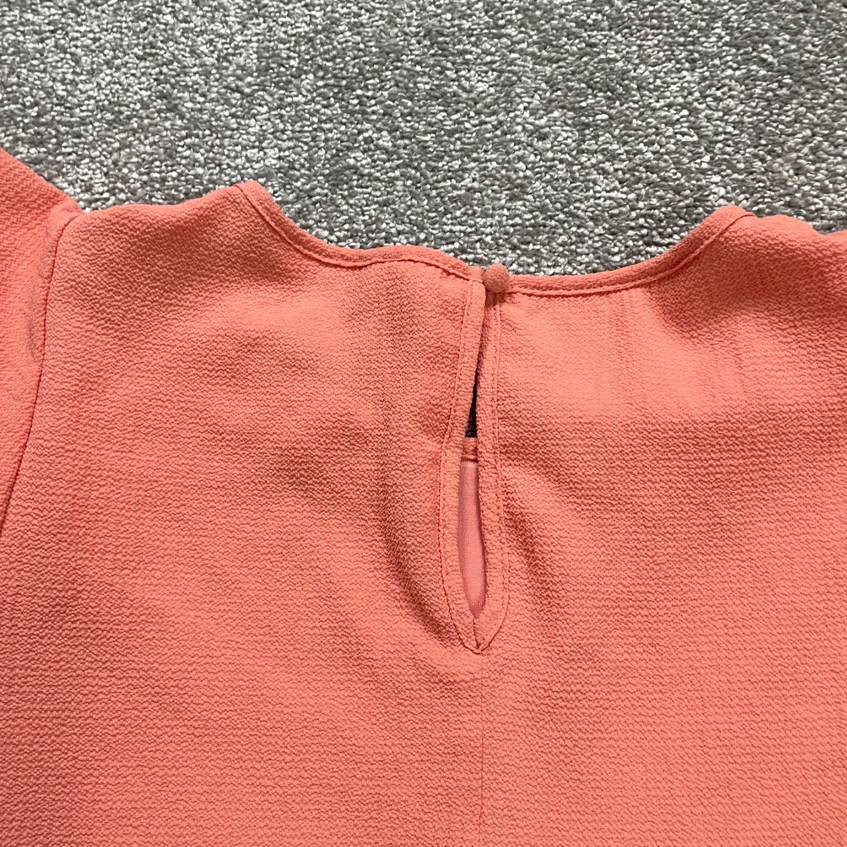 Vintage Andree By Unit Dress Womens Small Pink Shift Midi Ruffle Short Sleeve Round Neck Size 28" / US 6 / IT 42 - 4 Thumbnail