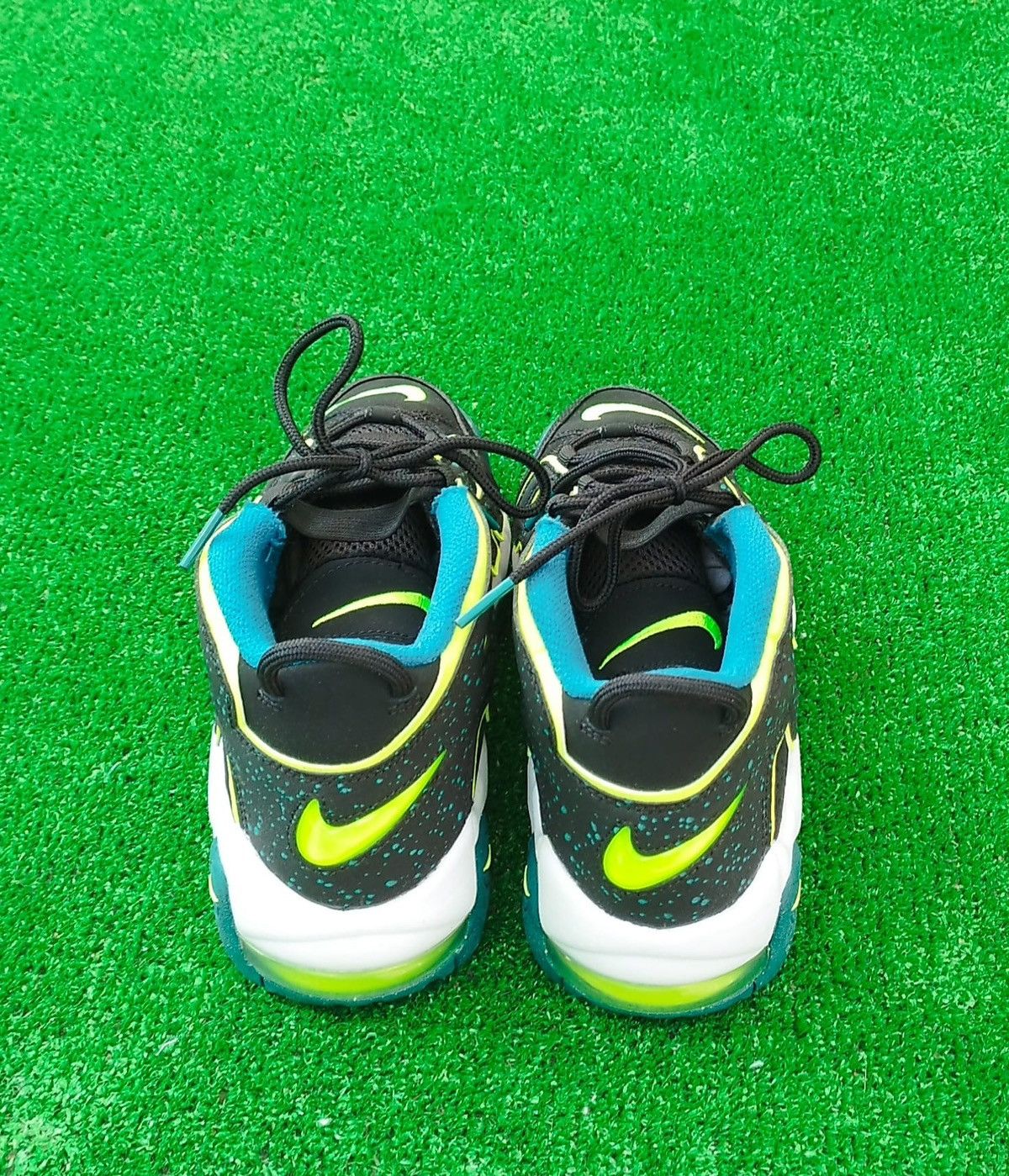 Nike Shoes Nike Air More Uptempo. Size US 8.5 / IT 38.5 - 5 Thumbnail