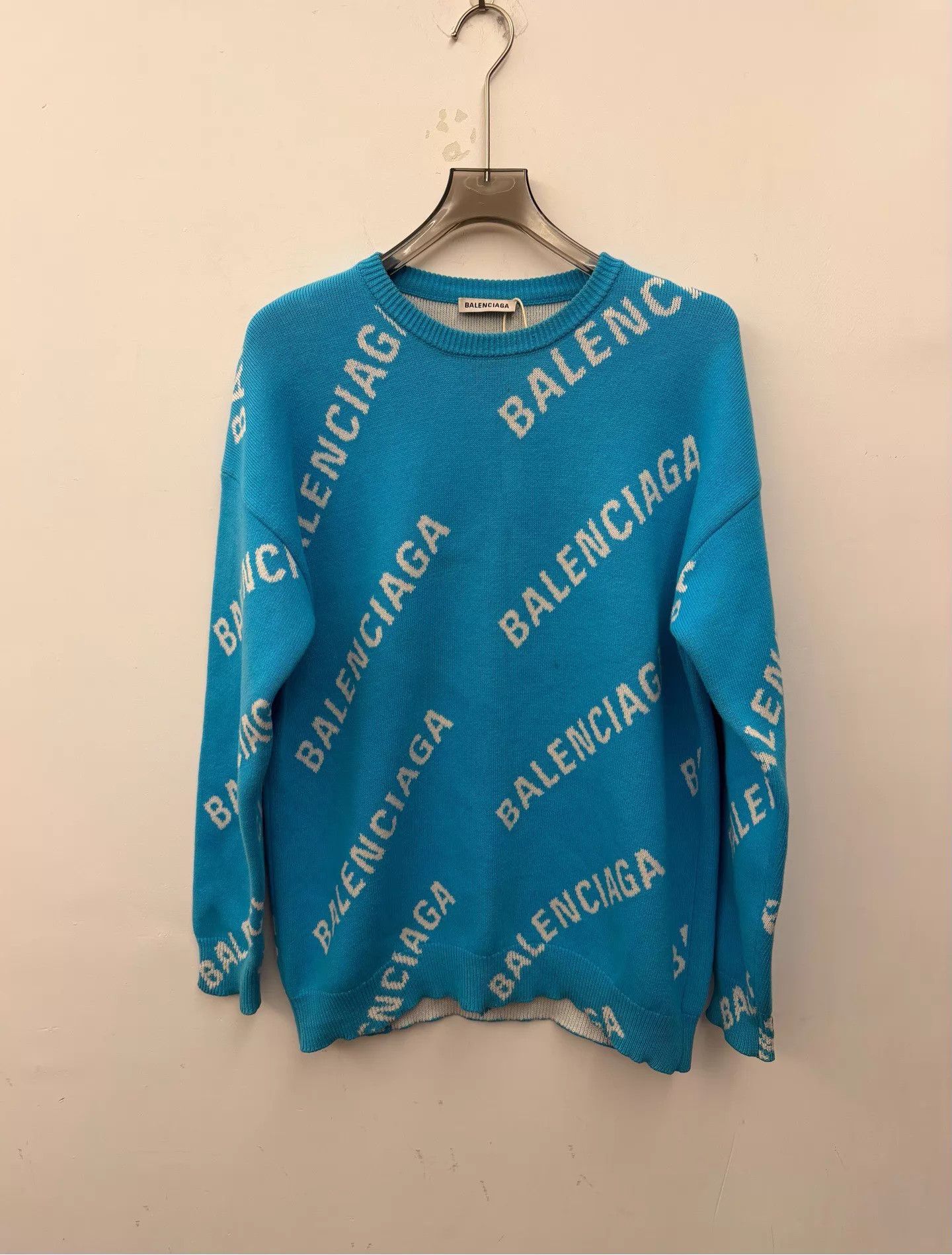 Balenciaga Balenciaga All Over Logo Sky Blue Sweater S Like New Size US S / EU 44-46 / 1 - 1 Thumbnail