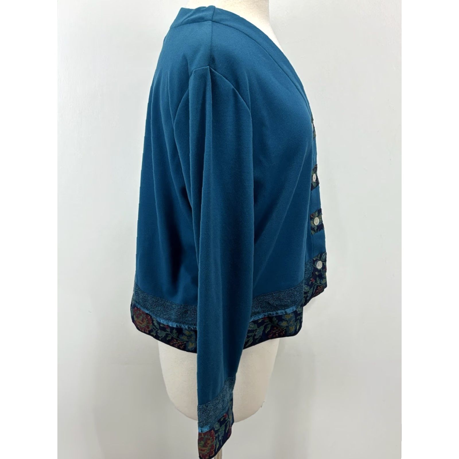 Coldwater Creek VINTAGE Coldwater Creek Cardigan Sweatshirt Women LP Petite Teal Tapestry Trim Granny Core Indie Cottage Core Boxy Lp Large Petite Women Mens? Size L / US 10 / IT 46 - 4 Thumbnail