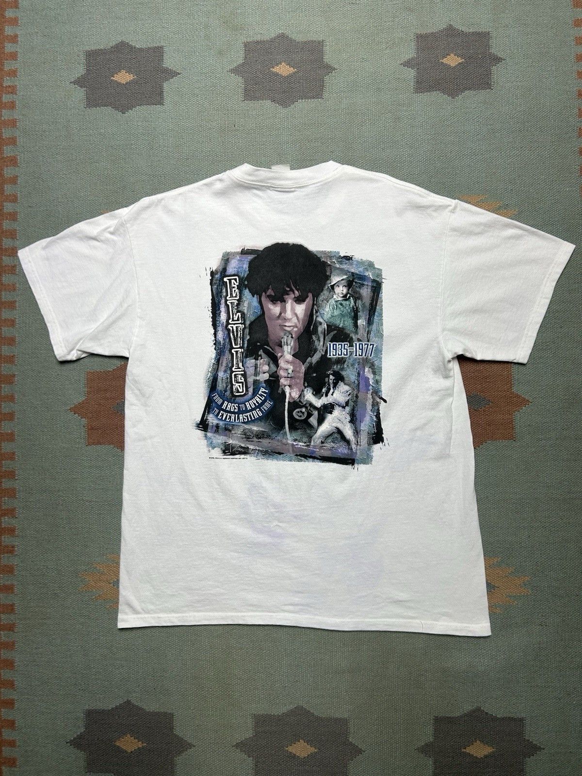 Vintage 90s t shirt Hard Rock Cafe Elvis Skydome Toronto Canada XL Size US XL / EU 56 / 4 - 1 Thumbnail