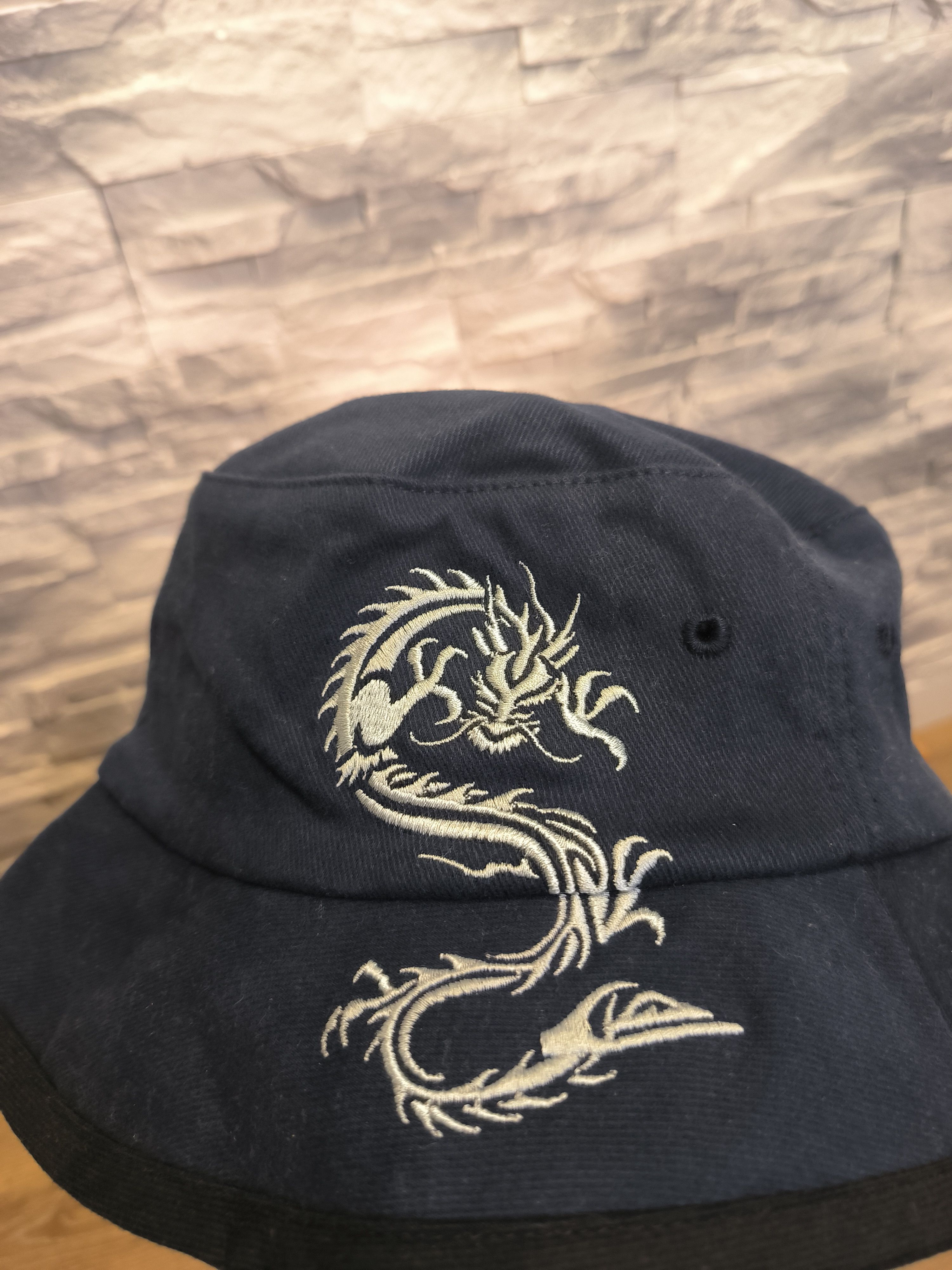 Quiksilver × Vintage Quiksilver Bucket Hat Vintage Dragon Logo cap Size ONE SIZE - 2 Thumbnail