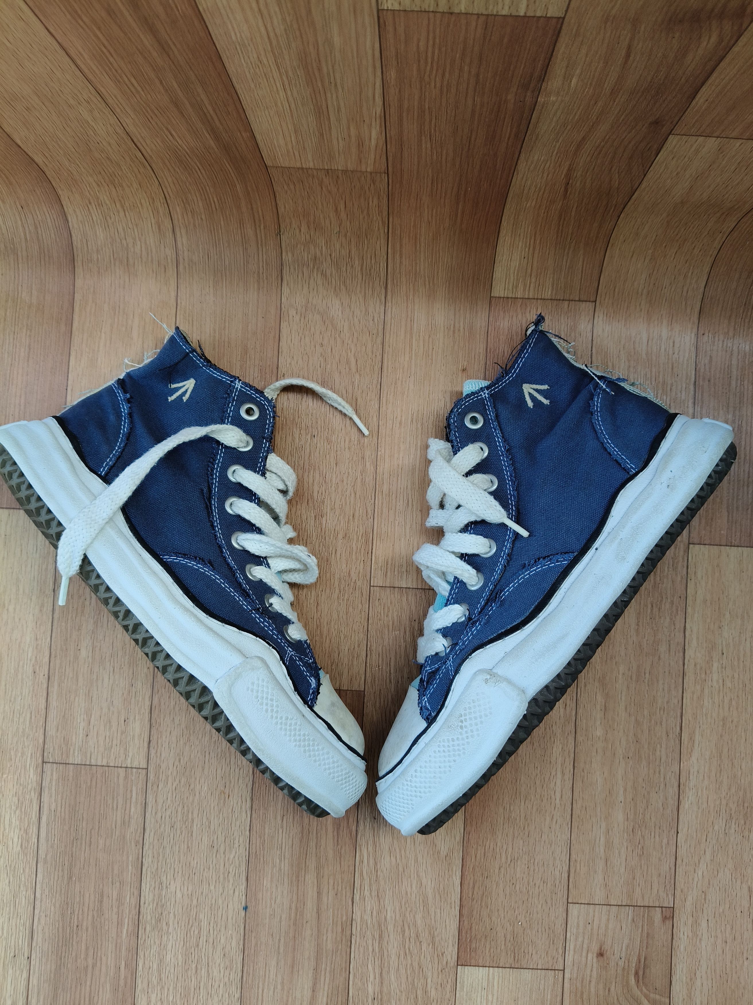 Maison MIHARA YASUHIRO × Nigel Cabourn Melted sole distressed high top sneakers Size US 9 / EU 42 - 14 Thumbnail