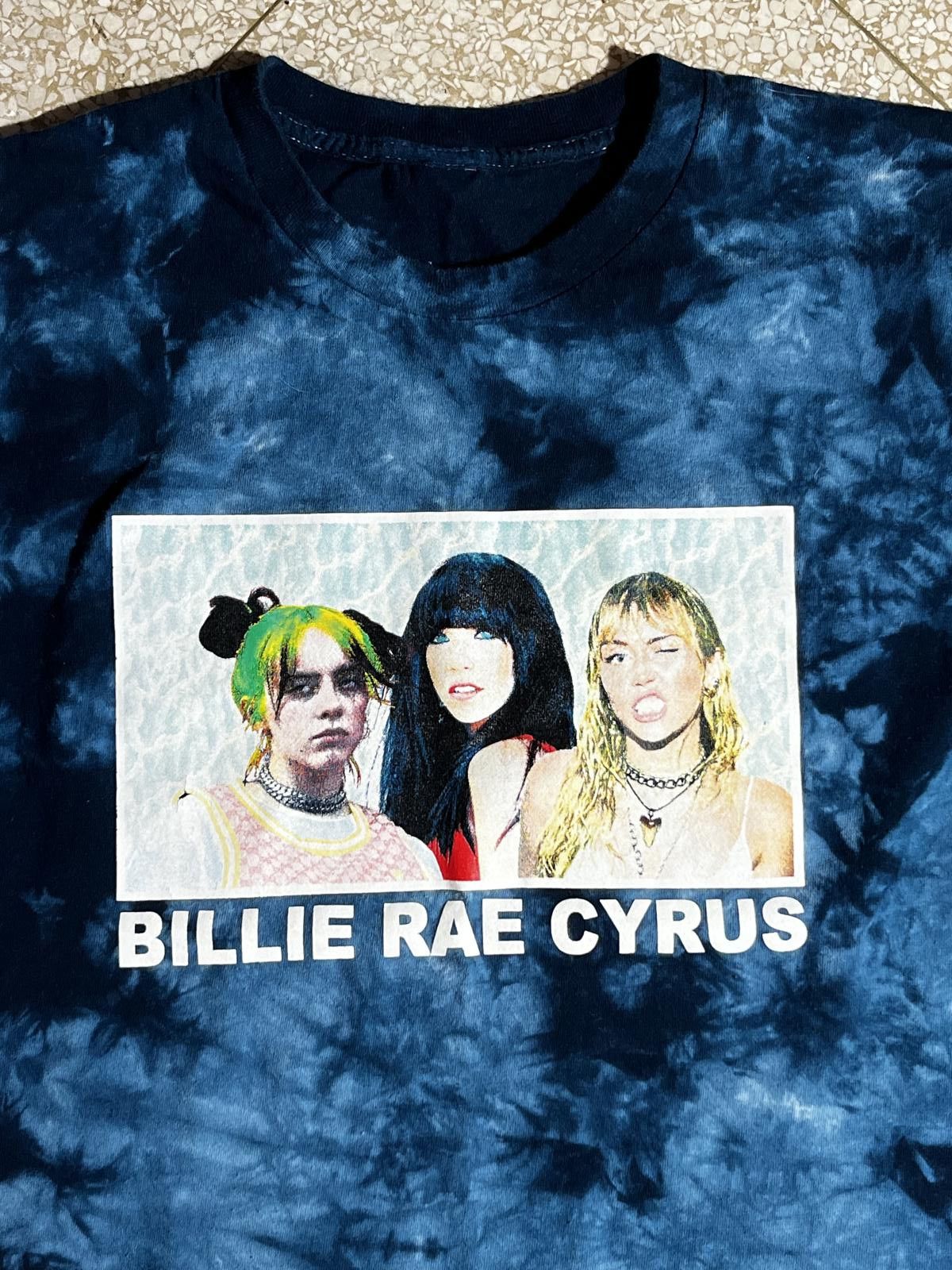 Designer Billie Rae Cyrus Preowned Large Band T-shirt | Grailed