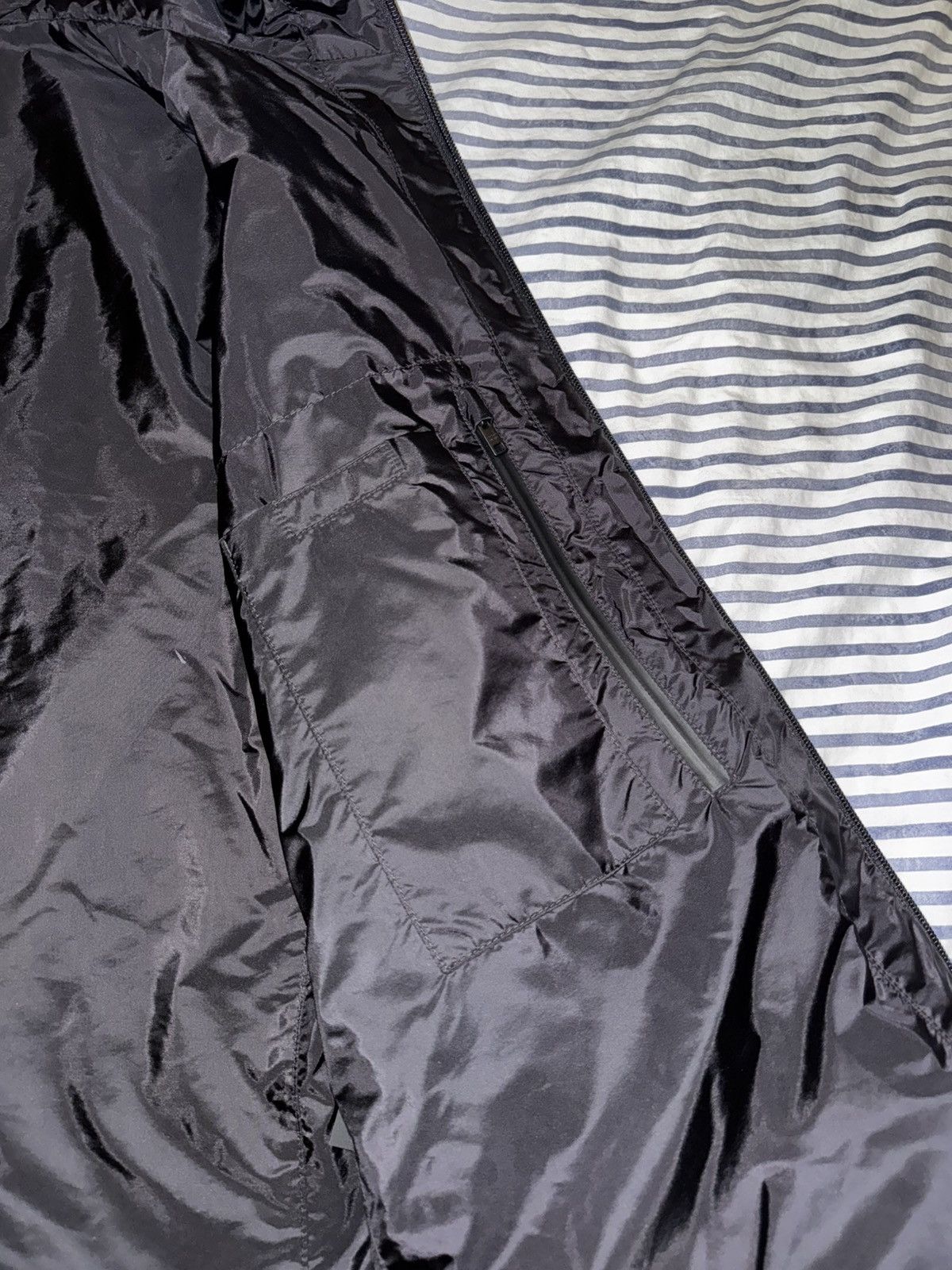 Prada Prada Milano Laminated Nylon Padded Jacket Blk Size 56 L/XL Size US XL / EU 56 / 4 - 11 Thumbnail