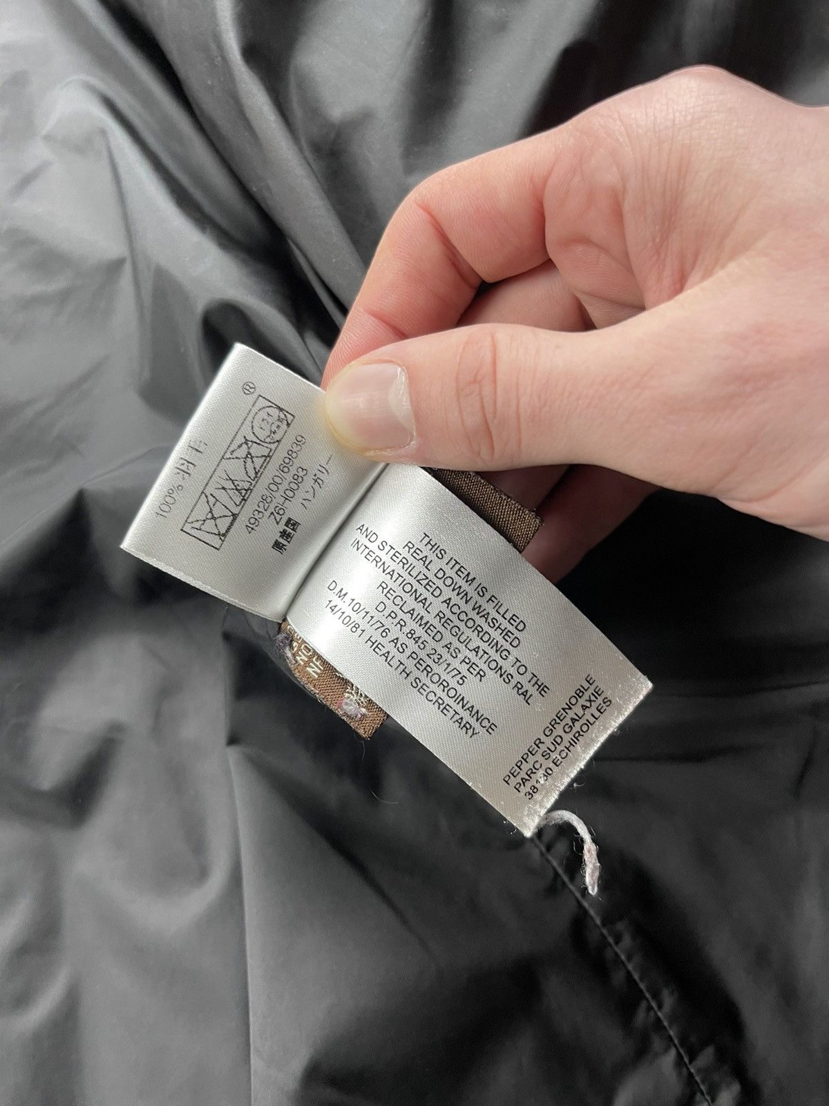 Moncler Moncler Archives Rare Long Black Down Coat with Hood Size M / US 6-8 / IT 42-44 - 16 Thumbnail