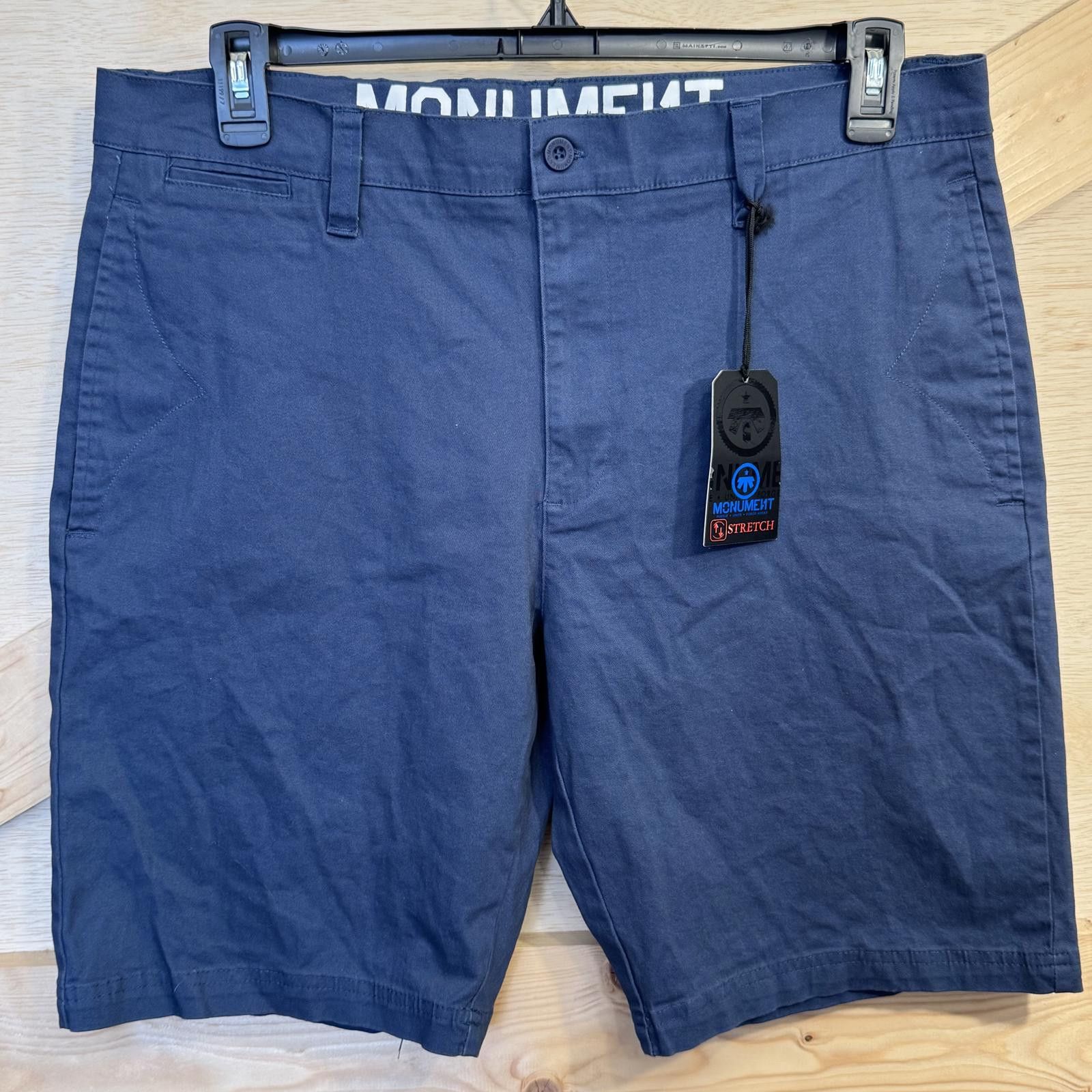 Designer NWT Monument Men's Shorts Size 36 Flat Front Chino Size US 36 / EU 52 - 1 Thumbnail