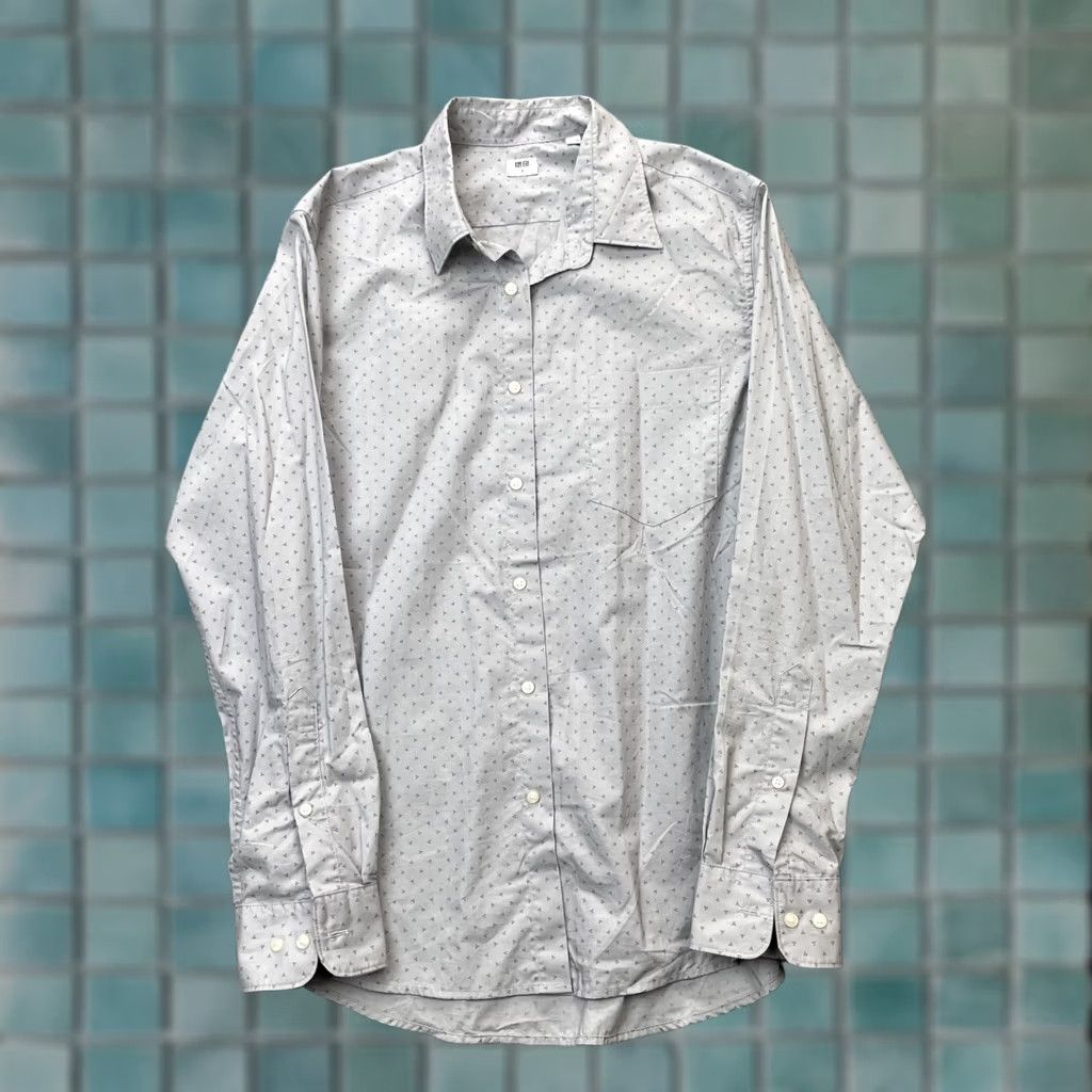 Uniqlo Uniqlo Shirt Mens Small Gray Cotton Button Up Casual Broadcloth Print Extra Fine Size US S / EU 44-46 / 1 - 1 Thumbnail