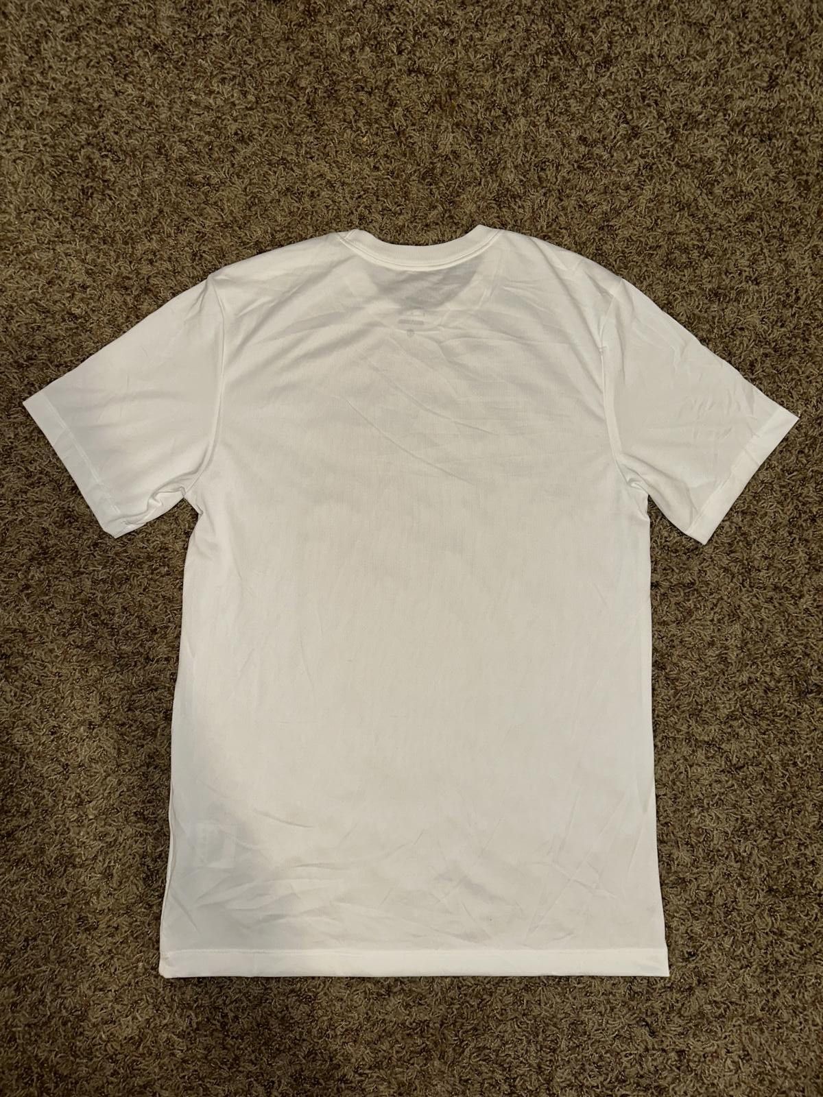 Nike Nike Men’s Dri-FIT Legend Fitness T-Shirt Size US S / EU 44-46 / 1 - 5 Thumbnail