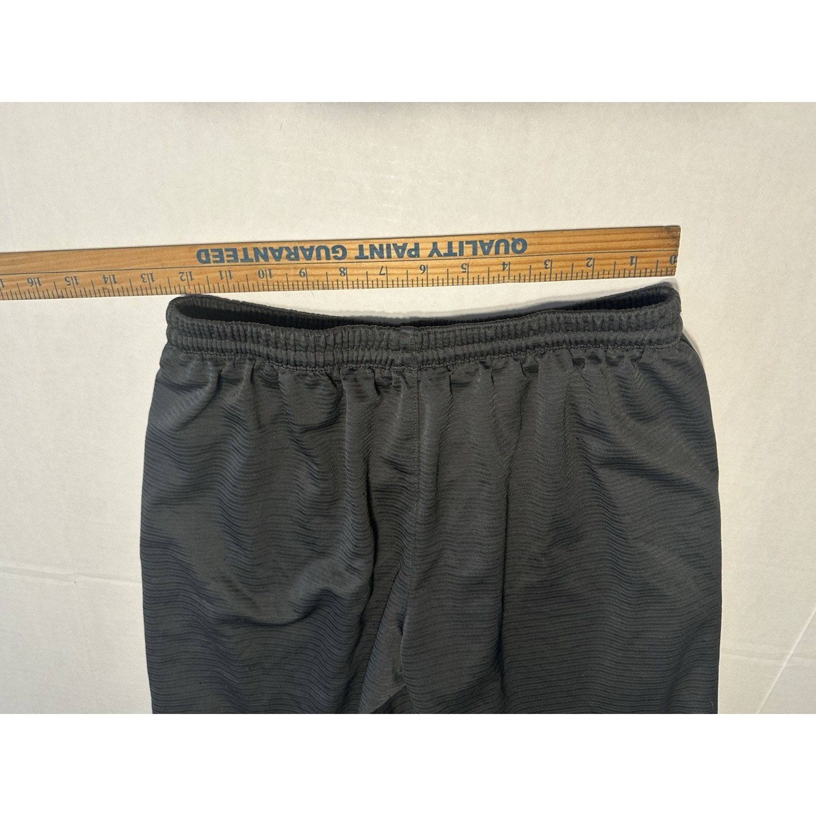 Other Academy Athletic Shorts 2 Red/ Gray XL 18/20 Basketball Size US 28 / EU 44 - 16 Thumbnail