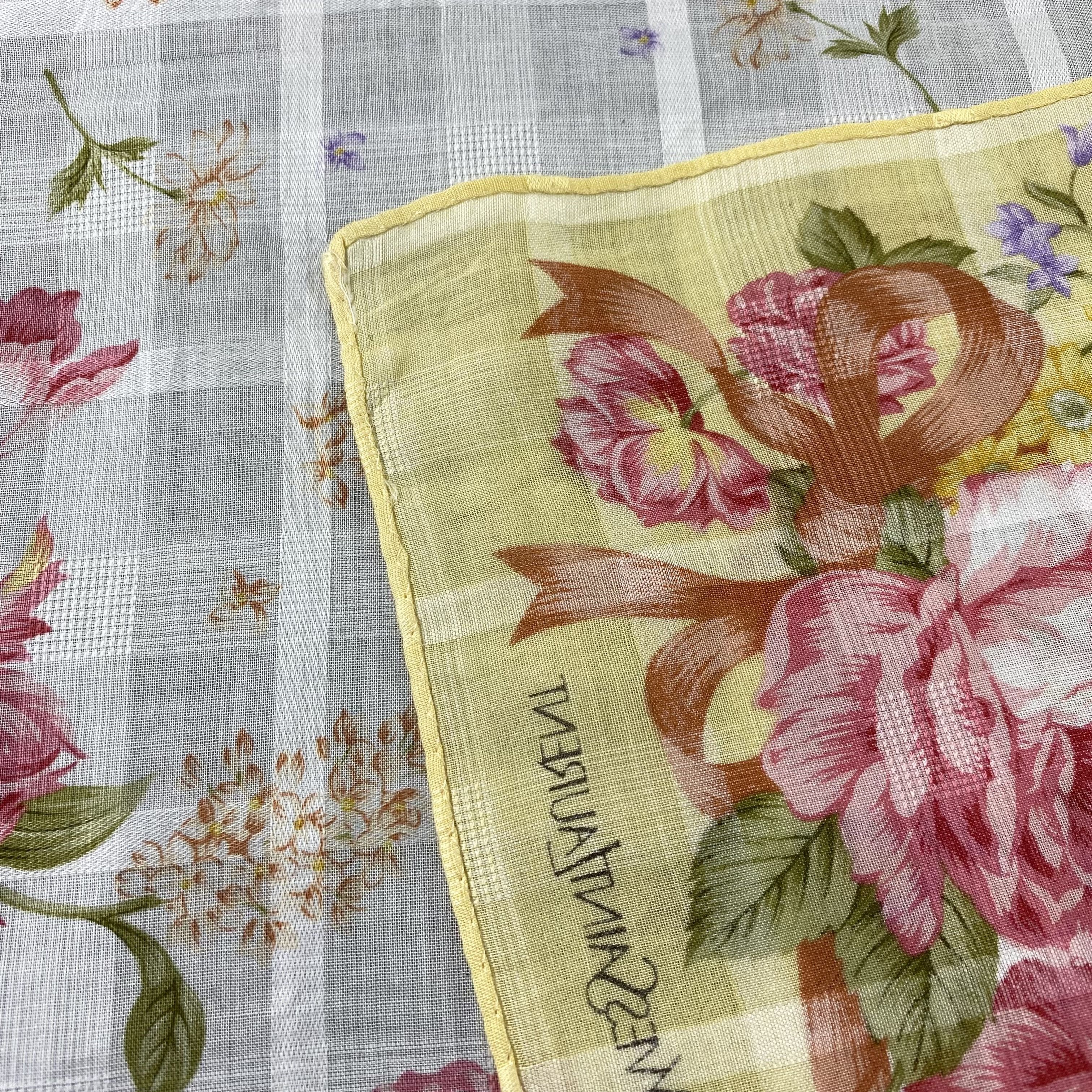 Vintage × Yves Saint Laurent Yves Saint Laurent Handkerchief /Bandana / Neckerchief-B1290 Size ONE SIZE - 7 Thumbnail