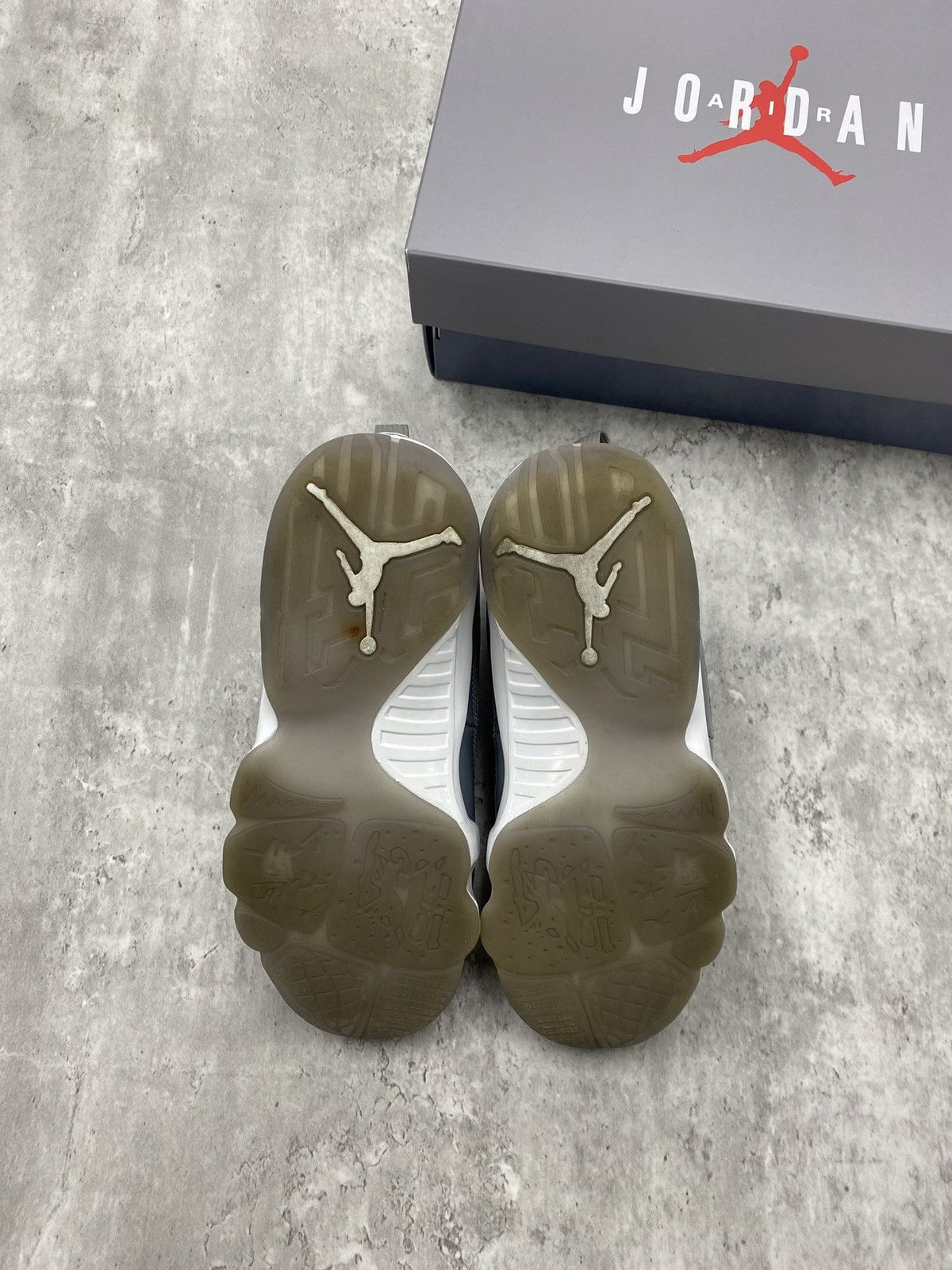 Jordan Brand Size 7Y - Jordan 9 Retro “Cool Grey” 2025 Size US 7 / EU 40 - 4 Thumbnail