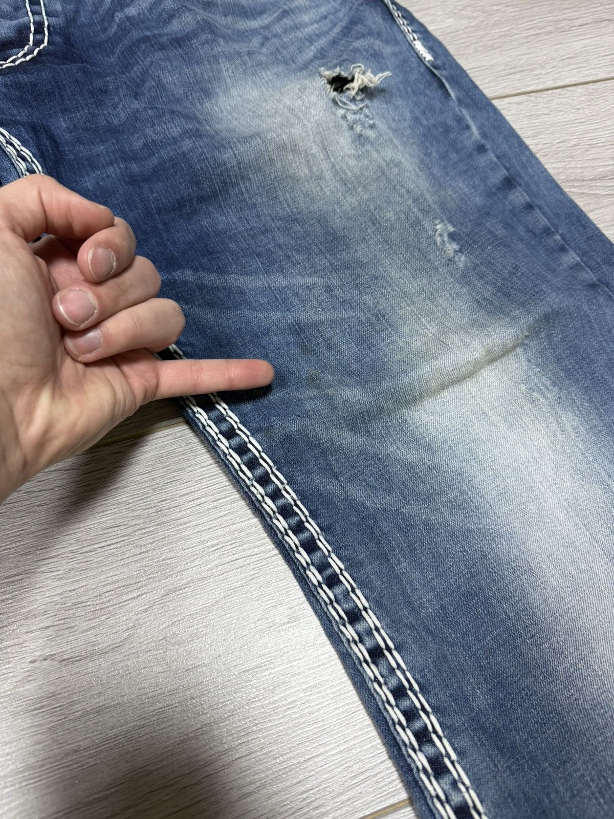 True Religion True Religion horse shoe stitched USA jackson distress jeans Size US 38 / EU 54 - 8 Thumbnail