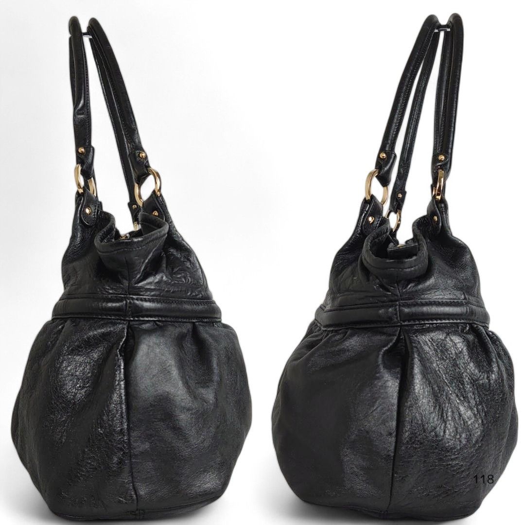 Fendi Fendi - Charm Handbag Leather Black Tote Size ONE SIZE - 4 Thumbnail
