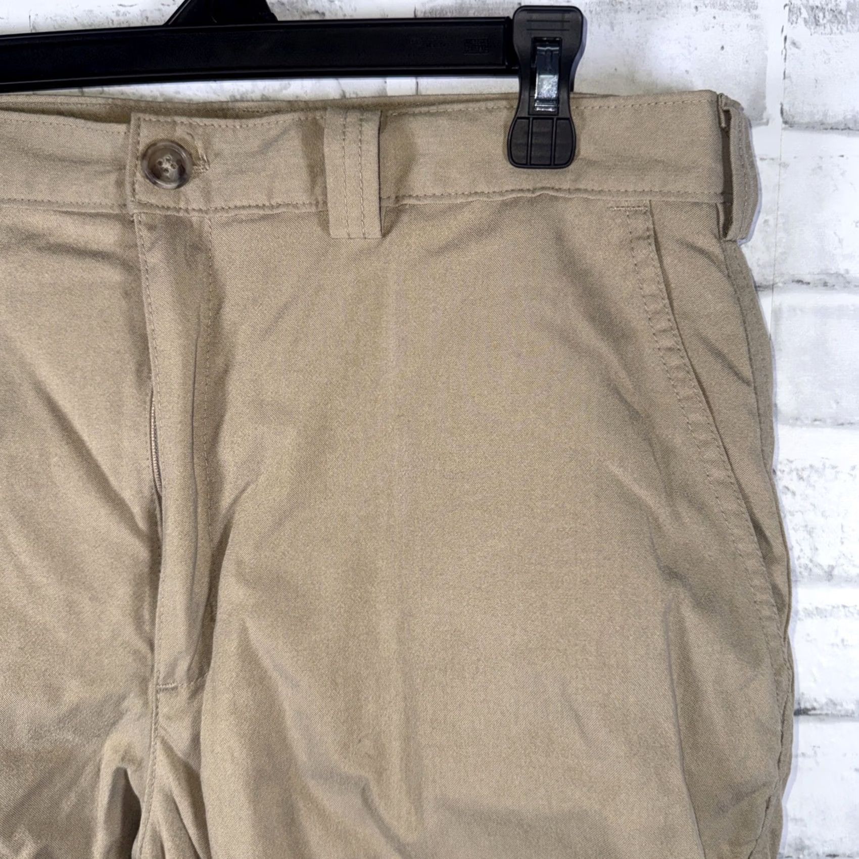 Vintage Item Specifications: Brand: Levi'S Size US 34 / EU 50 - 2 Thumbnail