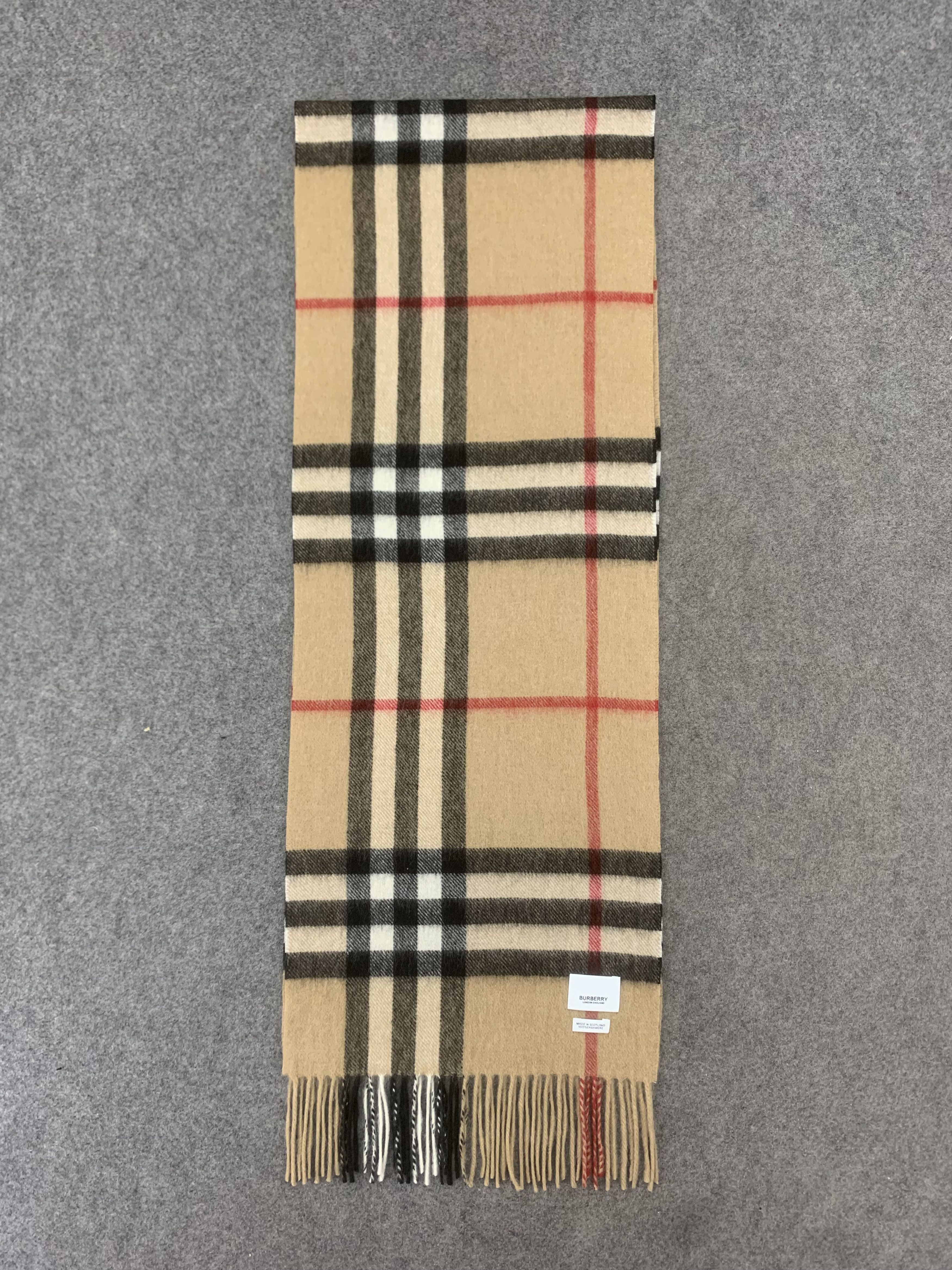 Burberry Burberry Scarf Cashmere Muffler Neck Wrap BL9127 Size ONE SIZE - 2 Thumbnail