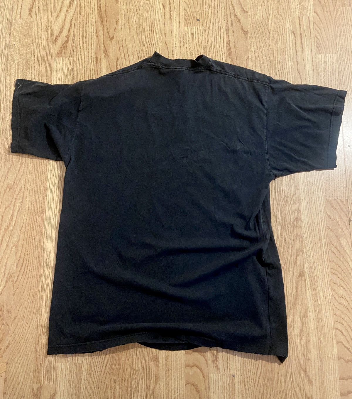 Balenciaga Balenciaga Apple shirt ‘be different’ from AW/22 Size US L / EU 52-54 / 3 - 2 Thumbnail
