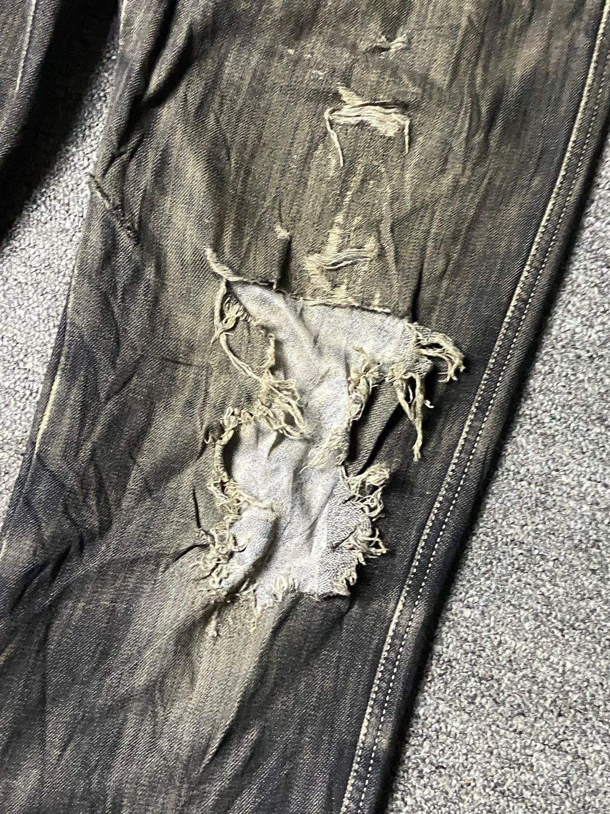 Edwin Edwin 503 x Blue Trip Distressed Ripped Jeans (159) Size US 32 / EU 48 - 13 Thumbnail