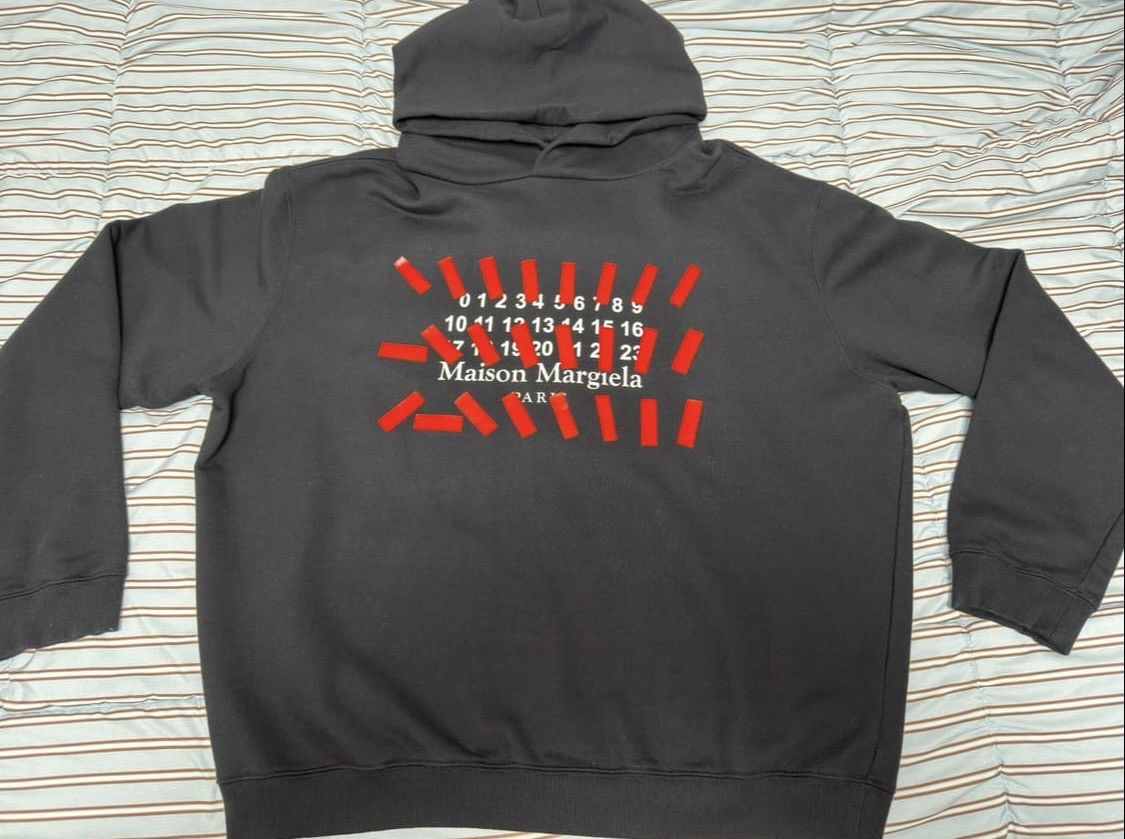 Maison Margiela Maison Margiela Tape Number Hoodie Size US M / EU 48-50 / 2 - 1 Thumbnail
