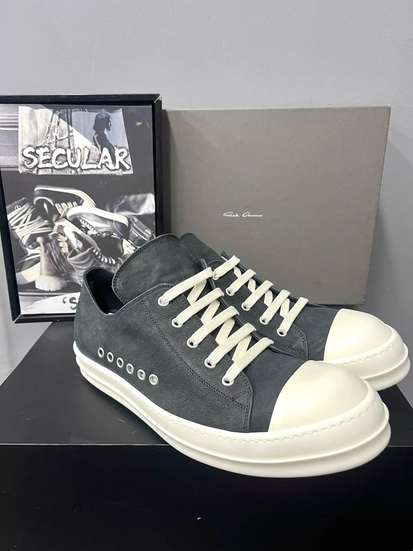 Rick Owens Rick Owens 26SS Mainline Low-Top Converse-Style Sneakers K34 Size US 7 / EU 40 - 3 Thumbnail