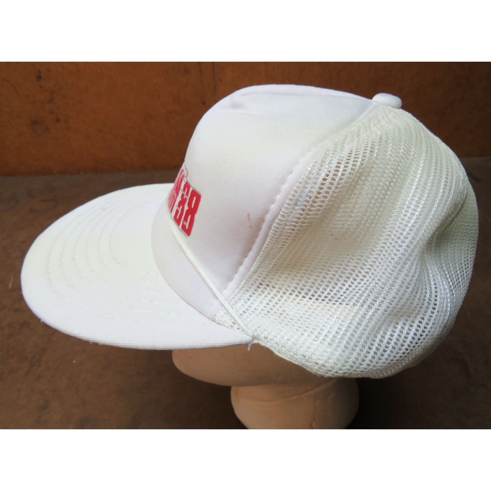 Vintage VINTAGE Crestline momentum 88 race boat motor Farm hat trucker Large Red Nylon Cap Advertising 1980s Men? Size ONE SIZE - 2 Thumbnail