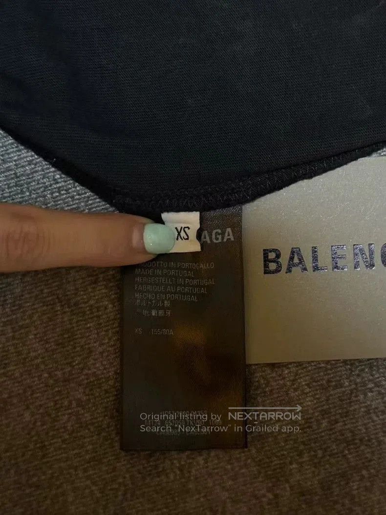 Balenciaga FW22 Solid Casual Pants.