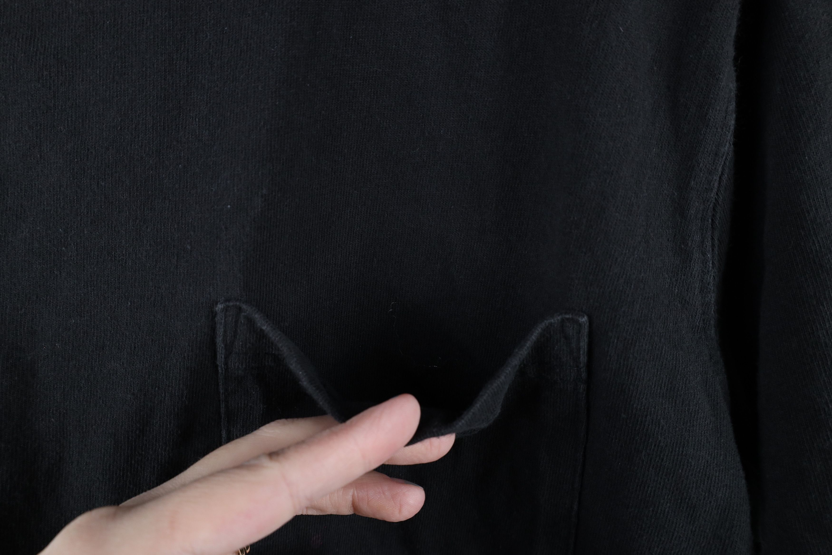Carhartt × Vintage Vintage Carhartt Spell Out Pocket T-Shirt Black Cotton Size M / US 6-8 / IT 42-44 - 6 Thumbnail