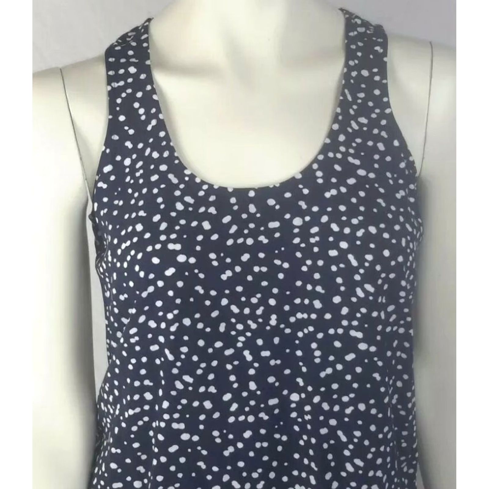 J.Crew NWT J.CREW Womens XS Navy White Polka Dot Tank Top Shirt Cami Sleeveless Scoop Neck Casual Women's XS Tank Size XS / US 0-2 / IT 36-38 - 2 Thumbnail