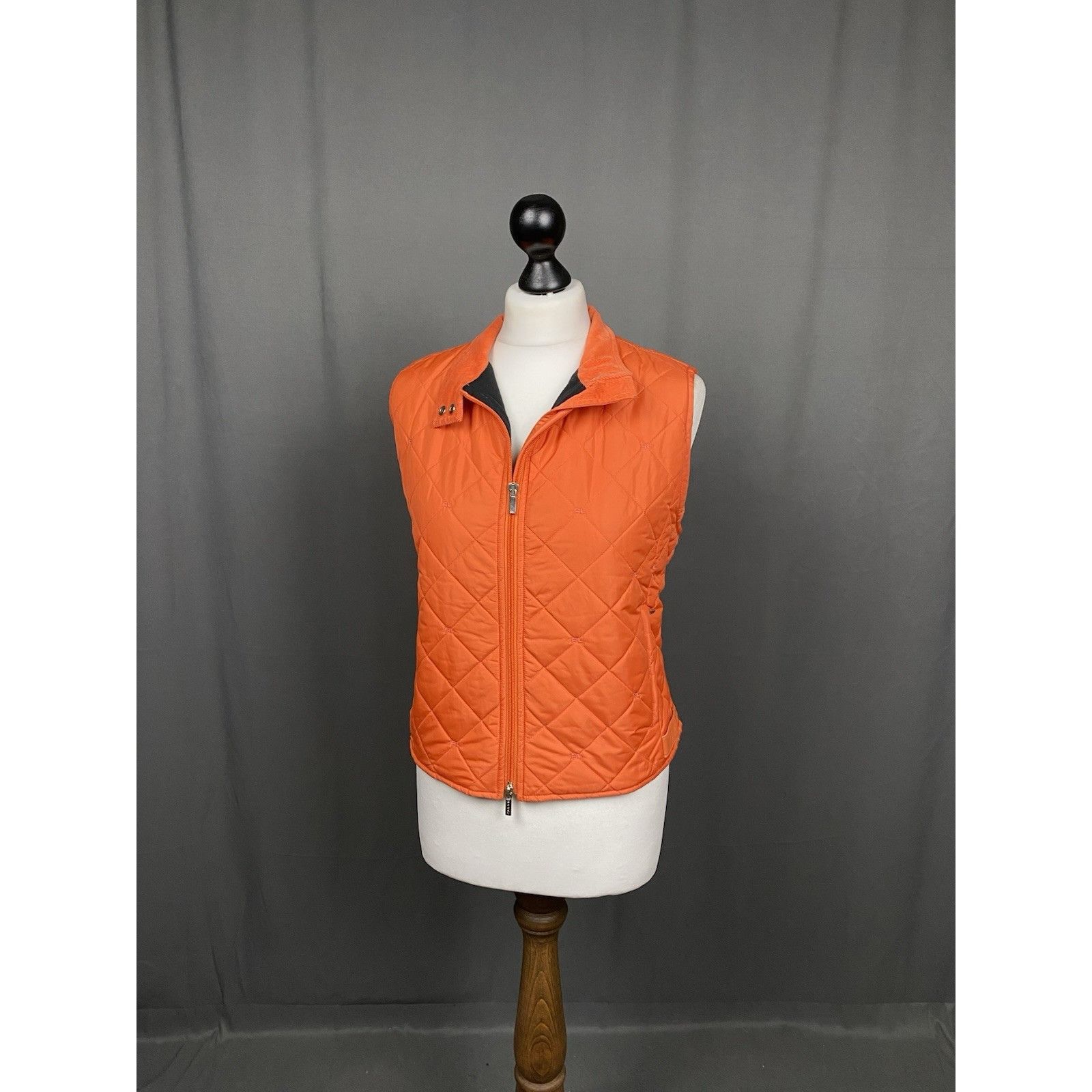 Ralph Lauren Sport Ralph Lauren Sport Women's Orange Quilted Vest Size L Size L / US 10 / IT 46 - 2 Thumbnail