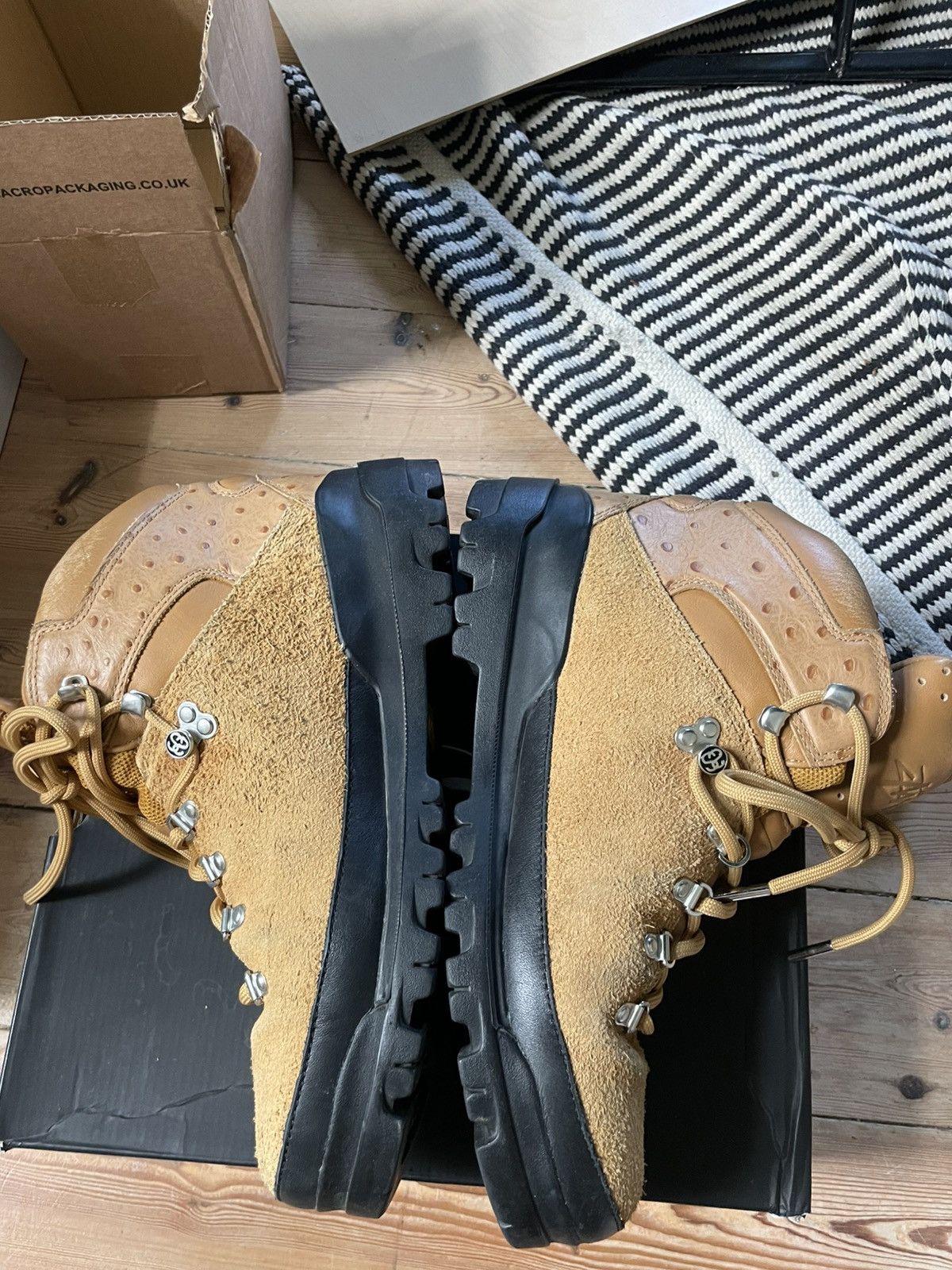 Stussy × Timberland Stussy world hiker boots Size US 11.5 / EU 44-45 - 2 Thumbnail